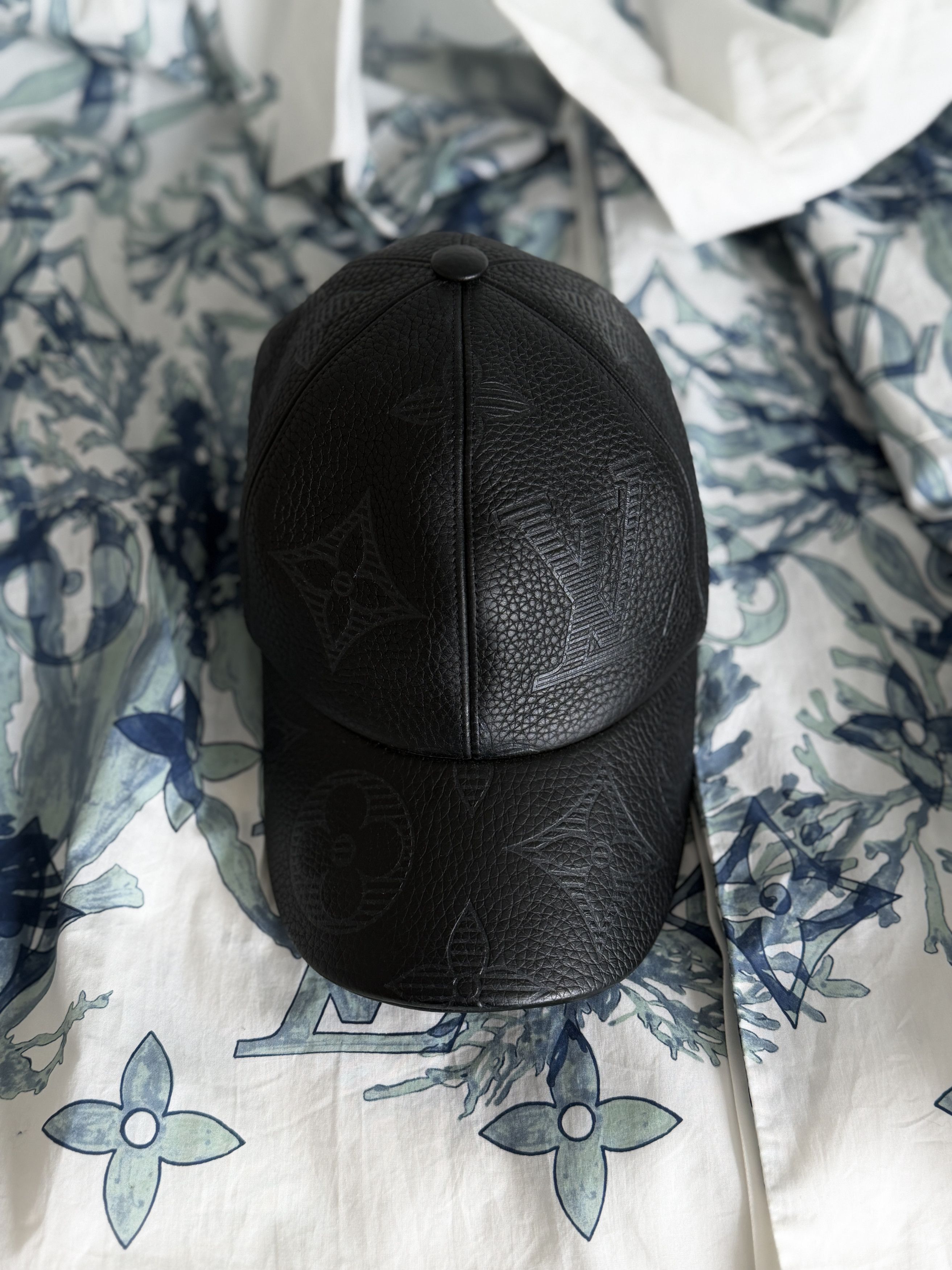 Louis Vuitton Louis Vuitton leather hat Size ONE SIZE - 5 Thumbnail