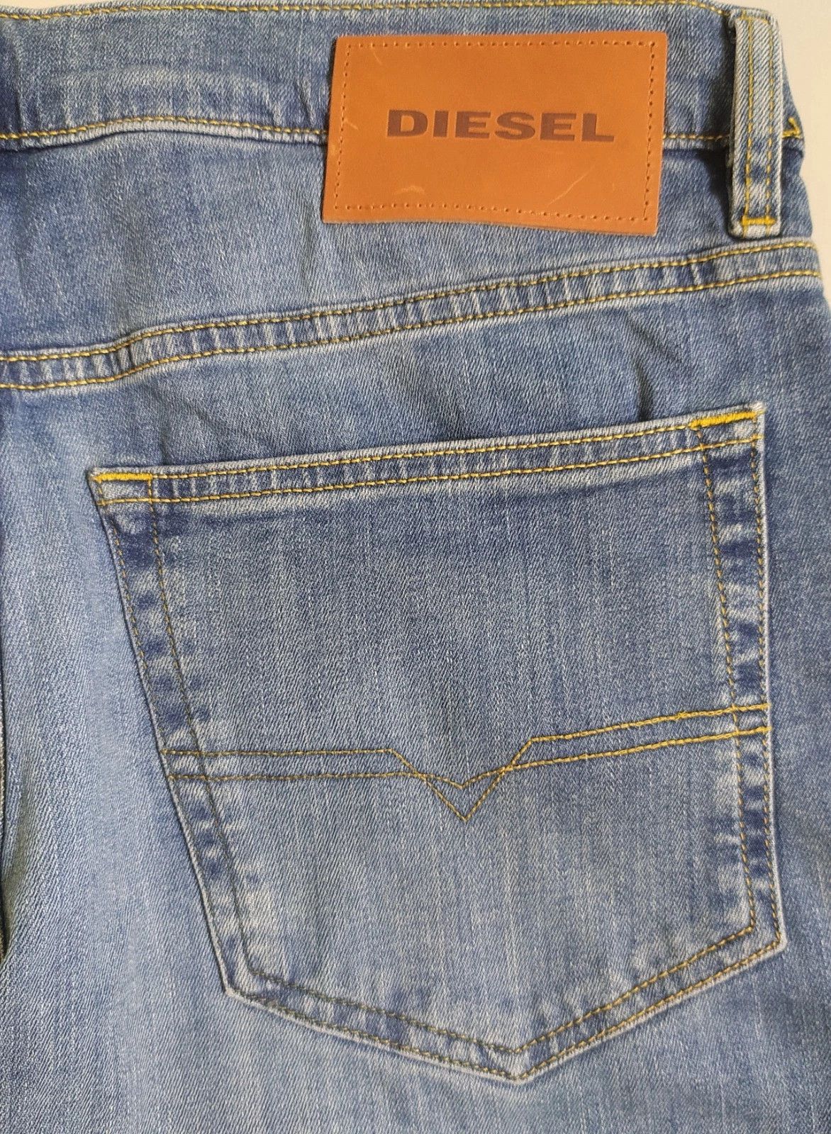 Diesel Diesel D-LUSTER L.32 MENS JEANS T/9938 Size US 31 - 11 Thumbnail