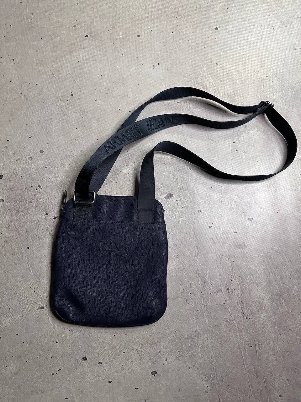Emporio Armani Armani Jeans Blue Crossbody Shoulder Bag Logo Strap Y2K Size ONE SIZE - 4 Thumbnail