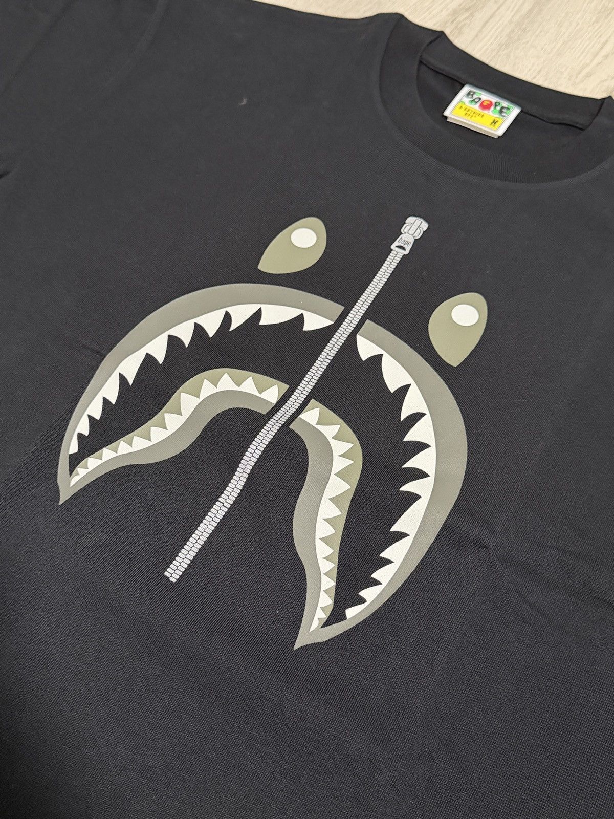 Bape Bape Shark Head T shirt Size M Size US M / EU 48-50 / 2 - 3 Thumbnail