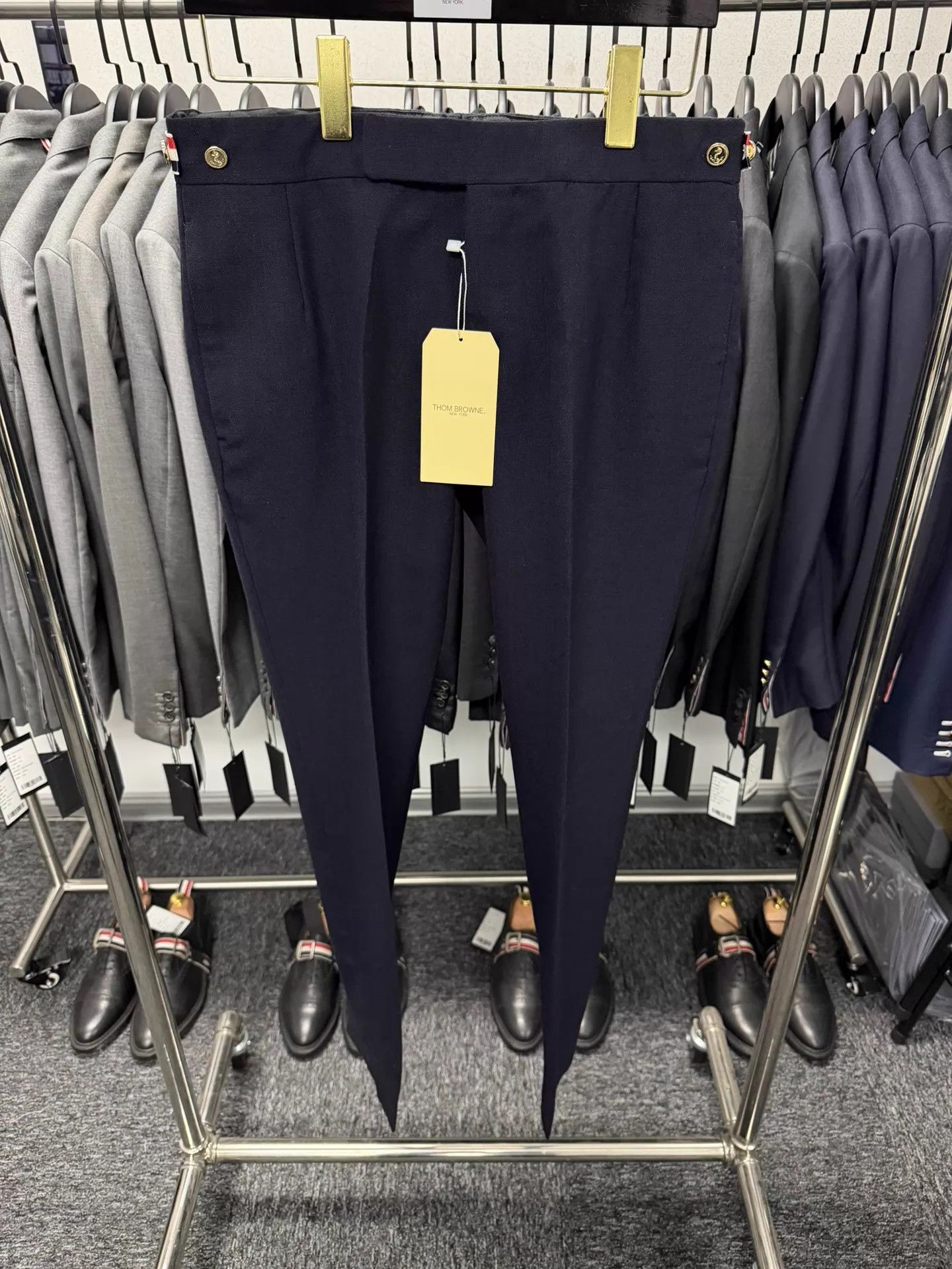 Thom Browne Thom Browne Navy Gold Button Wool Trousers Slim Size 2 Size US 32 / EU 48 - 1 Thumbnail