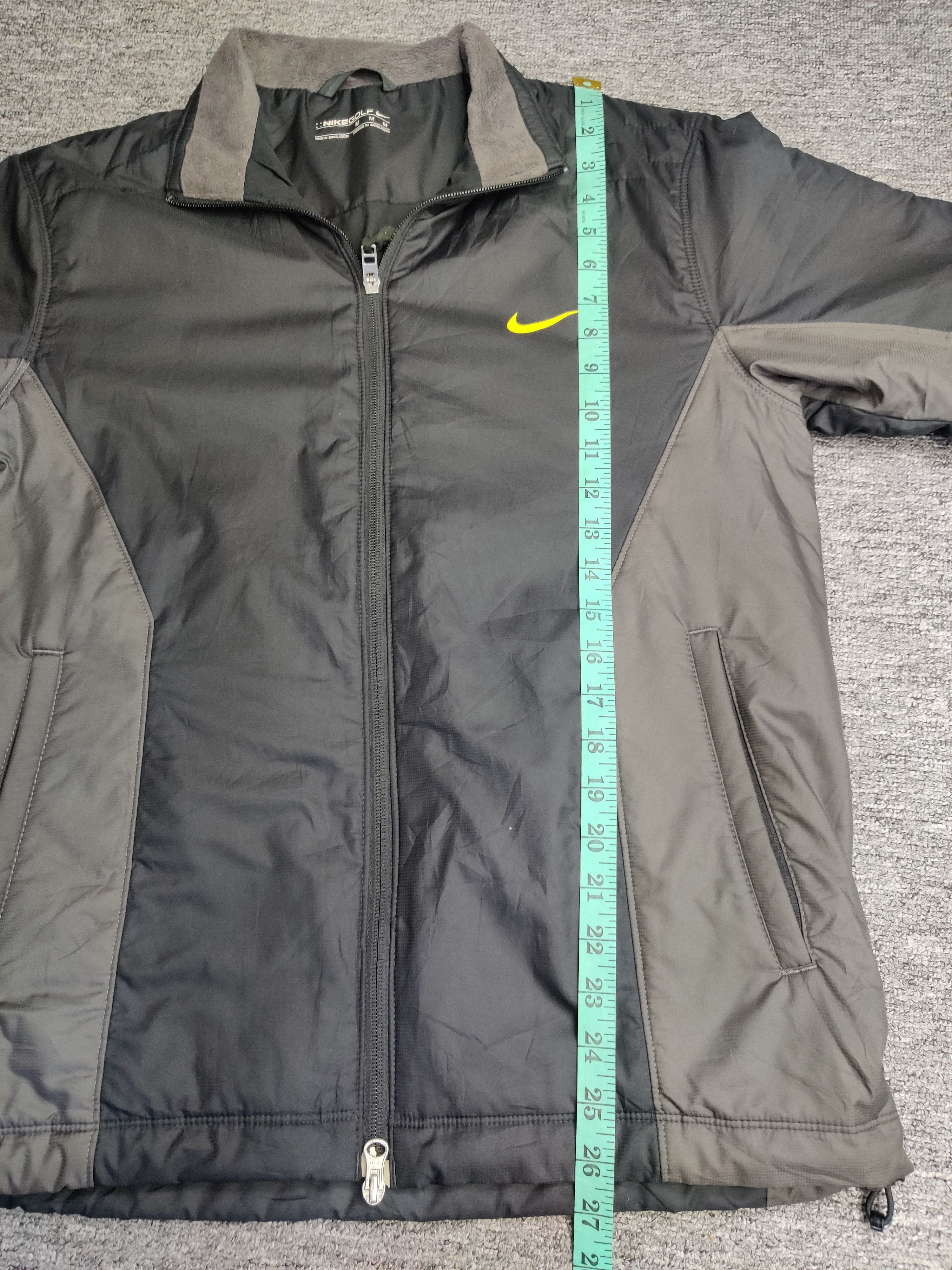 Nike Vintage Nike Golf Short Sleeve Zipper Light Jacket Size US M / EU 48-50 / 2 - 16 Thumbnail