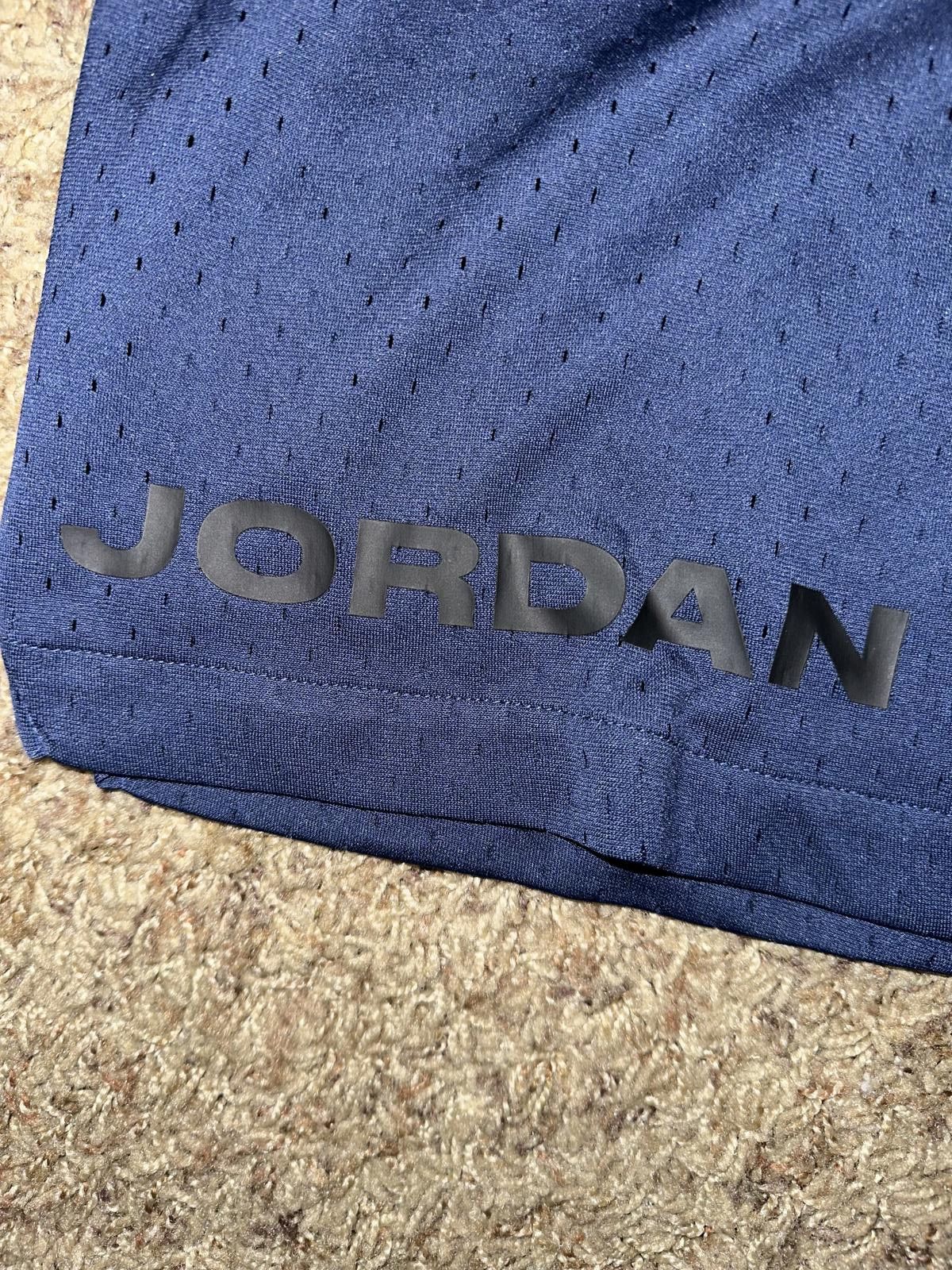 Designer Air Jordan Men's Dri-FIT Sport BC Mesh Shorts Size US 32 / EU 48 - 3 Thumbnail