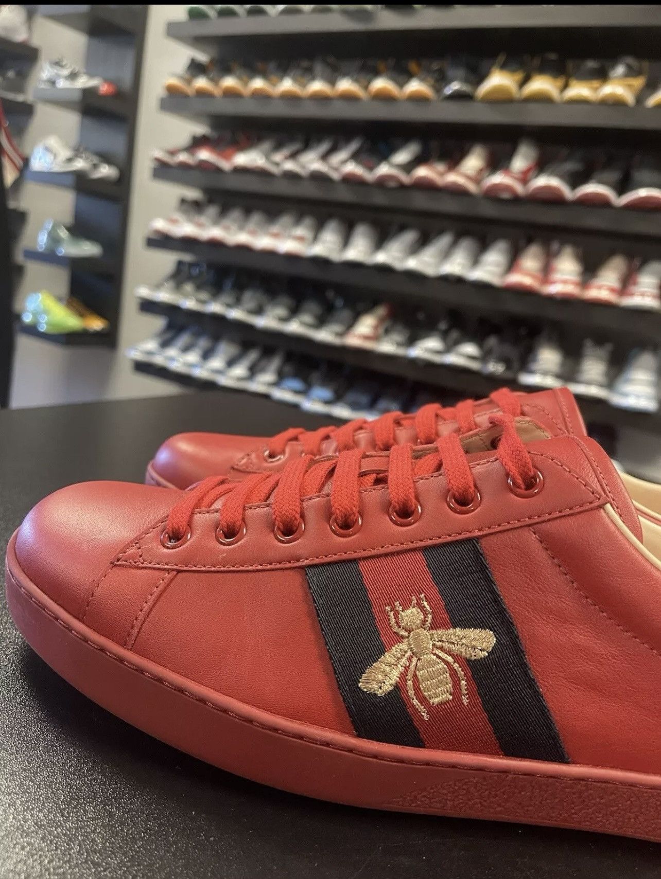 Gucci Size 10.5US/10G - Men's Gucci 429446 Ace Bee Sneakers Gucci Size US 10.5 / EU 43-44 - 5 Thumbnail