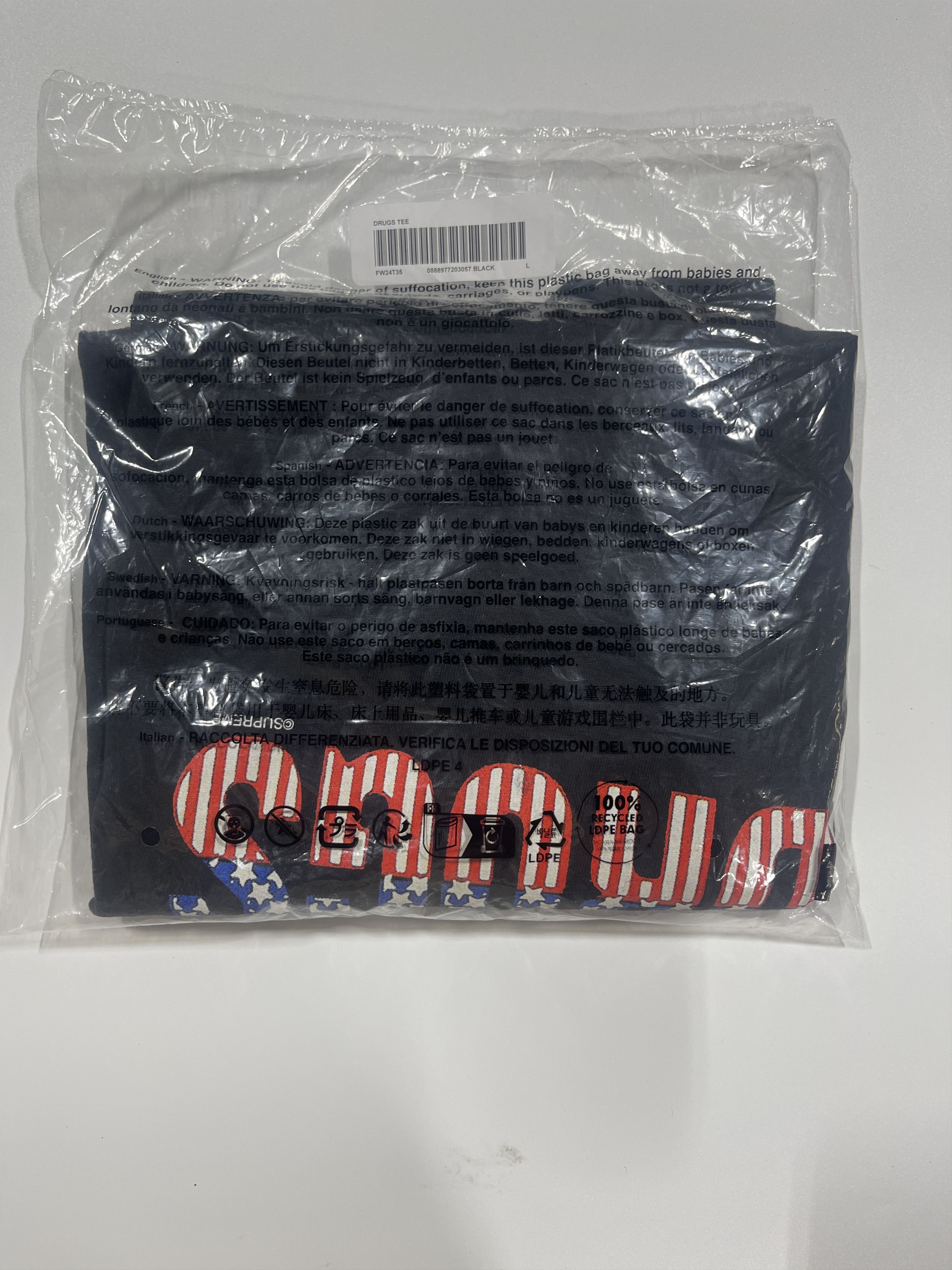 Supreme Supreme Drugs Tee Black Size L Size US L / EU 52-54 / 3 - 2 Thumbnail