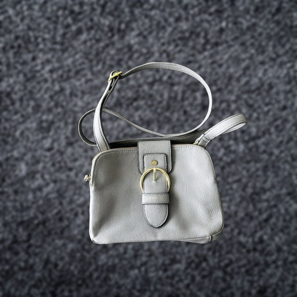 VTG Liz Claiborne Purse Gray Crossbody Bag Gold Hardware Multi Pocket Camera Bag in White, Women's