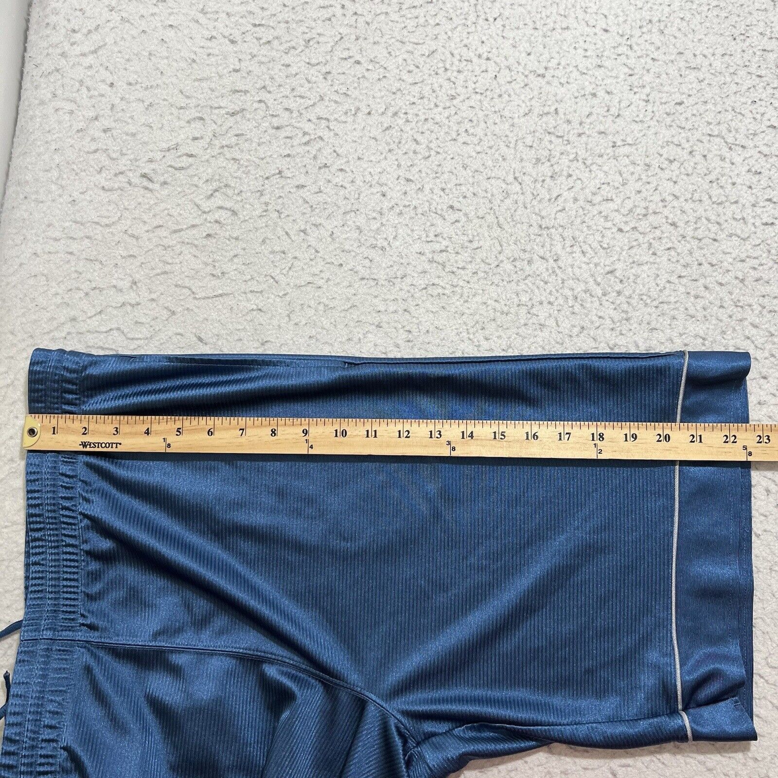 Tek Gear Tek Gear Shiny Silky Athletic Drawstring Shorts 10" Inseam Size US 32 / EU 48 - 9 Thumbnail