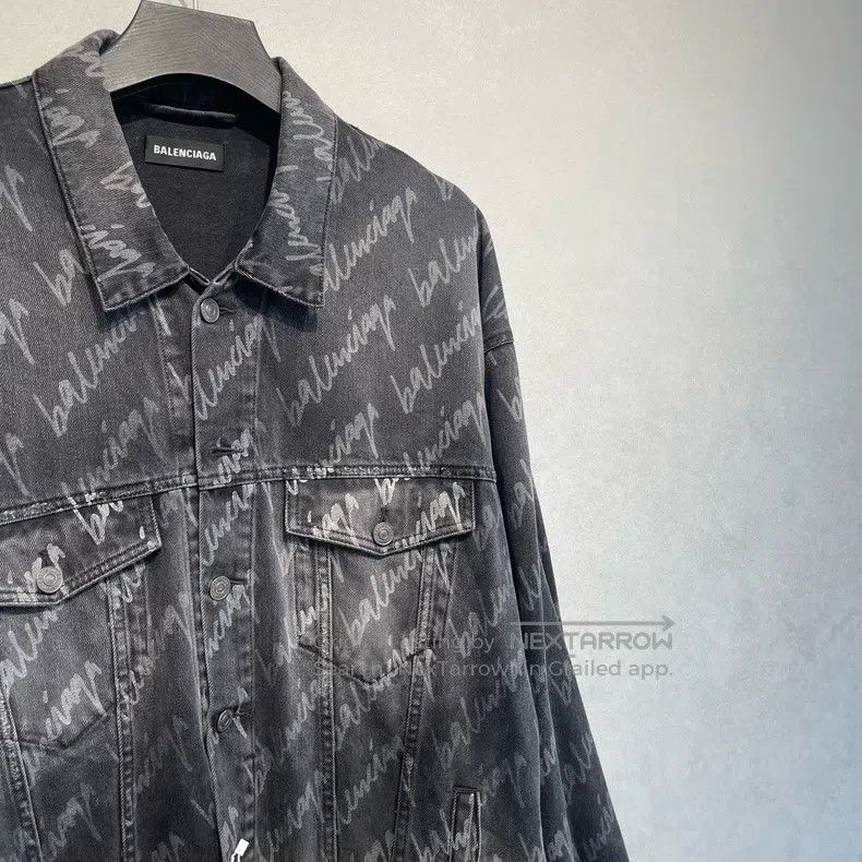 Balenciaga Balenciaga Logo Bullet Screen Printed Denim Jacket Size US M / EU 48-50 / 2 - 3 Thumbnail