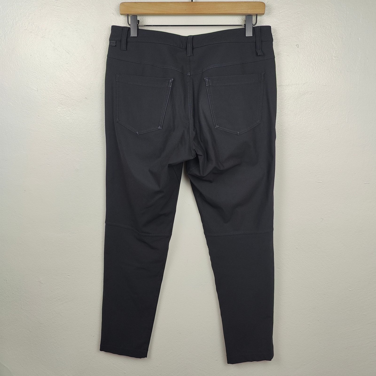 Lululemon Lululemon ABC Slim Pants 30 Warpstreme 34" Black Stretch Size US 30 / EU 46 - 6 Thumbnail