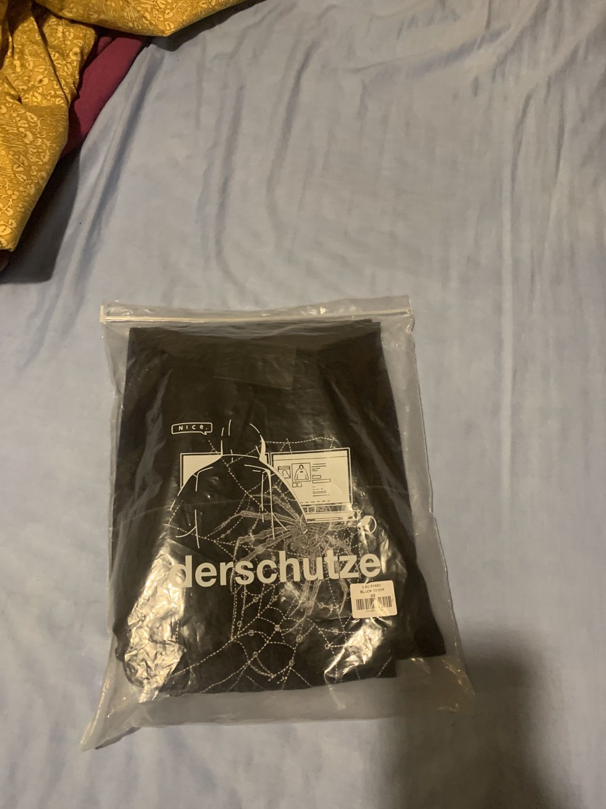 Derschutze Derschutze black spider raw denim jeans Size US 26 / EU 42 - 1 Thumbnail