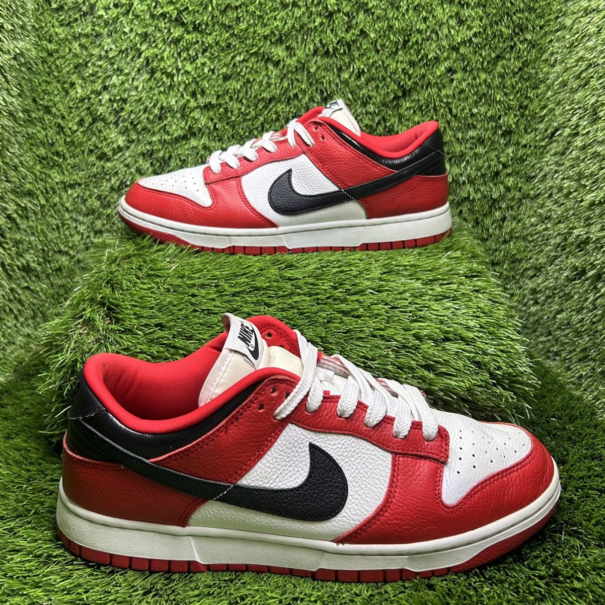 Nike Nike ID Dunk “Bred” (Size 10) Size US 10 / EU 43 - 1 Thumbnail