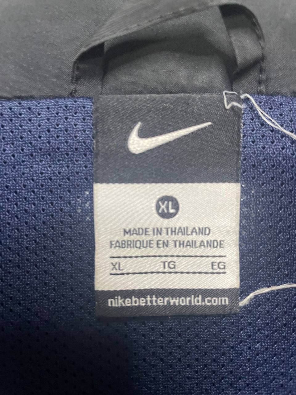 Nike × Vintage Nike Vintage Zip Sweatshirt Size US XL / EU 56 / 4 - 3 Thumbnail