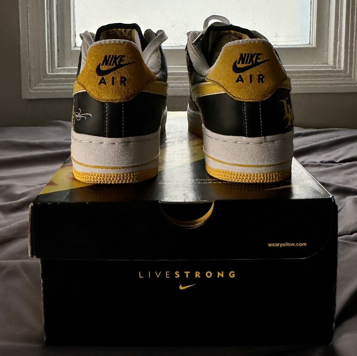 Nike Nike Air Force 1 Low Mr. Cartoon Livestrong Size US 11 / EU 44 - 5 Thumbnail