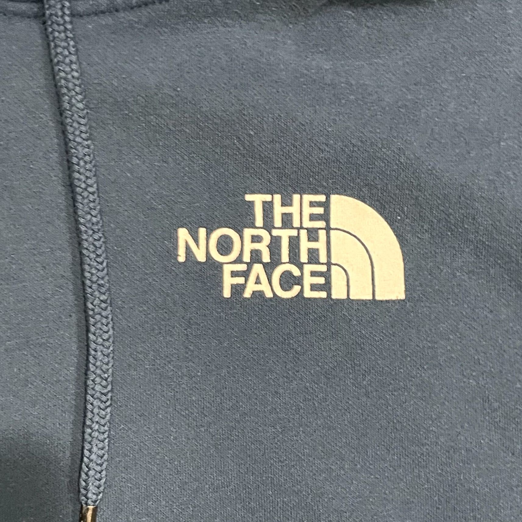 The North Face The North Face Hoodie Mens M Blue Never Stop Exploring Size US M / EU 48-50 / 2 - 5 Thumbnail