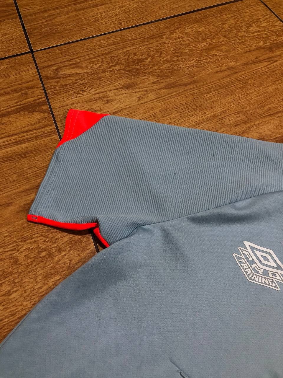 Umbro Umbro ENGLAND RUGBY O2 Jersey Size US L / EU 52-54 / 3 - 8 Thumbnail