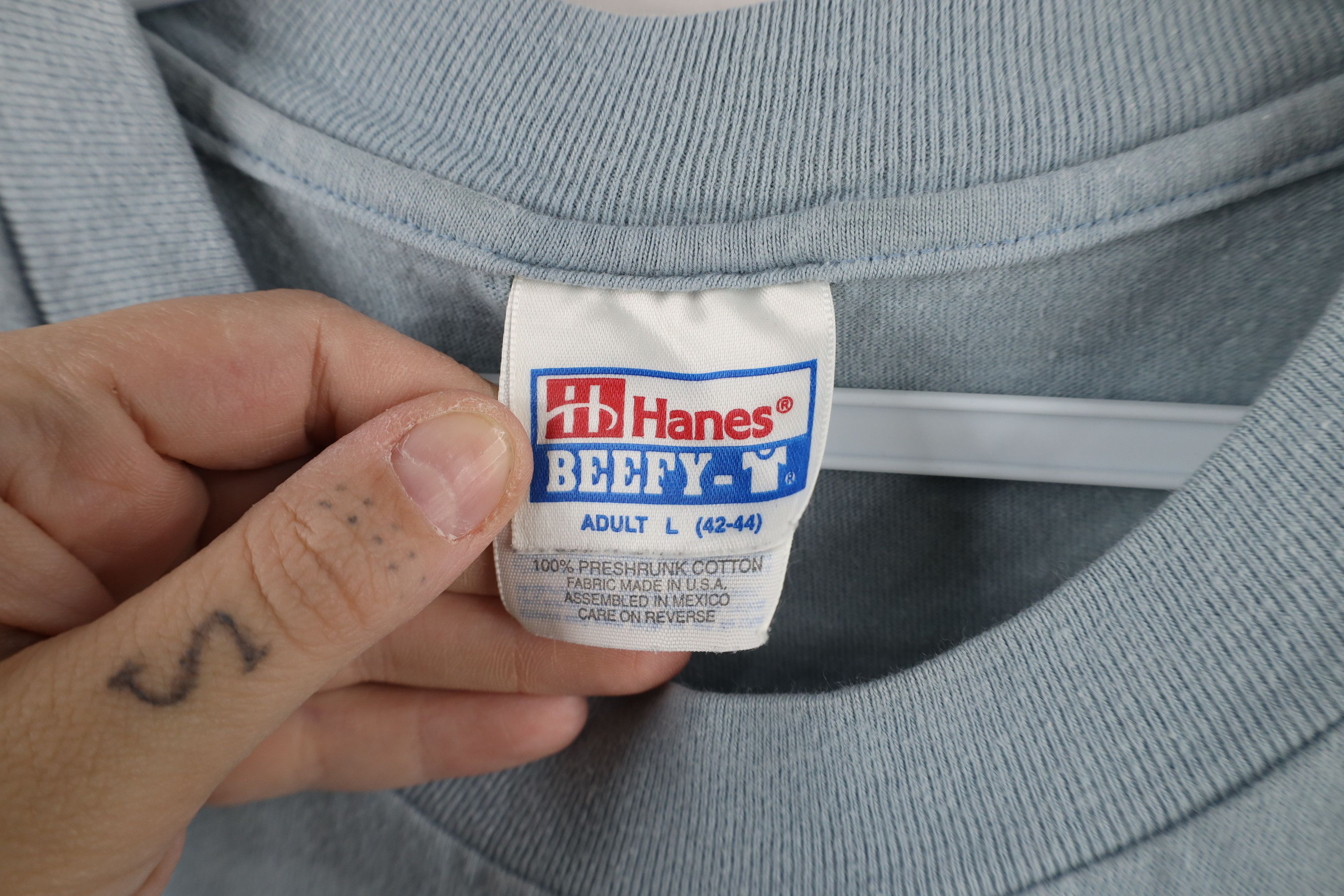 Hanes × Vintage Vintage 90s Hanes Beefy Blank Heavyweight T-Shirt Steel Blue Size US L / EU 52-54 / 3 - 6 Thumbnail