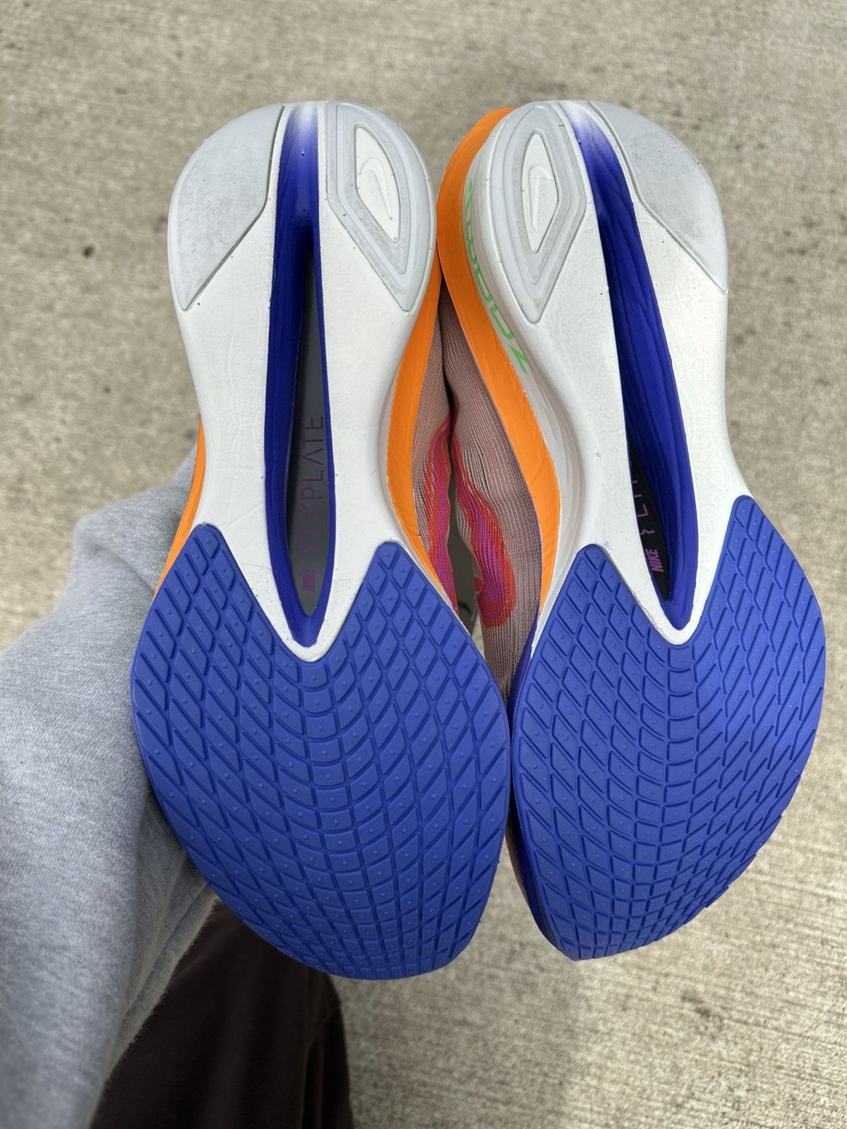 Nike Nike Vaporfly 4 Size US 11 / EU 44 - 4 Thumbnail