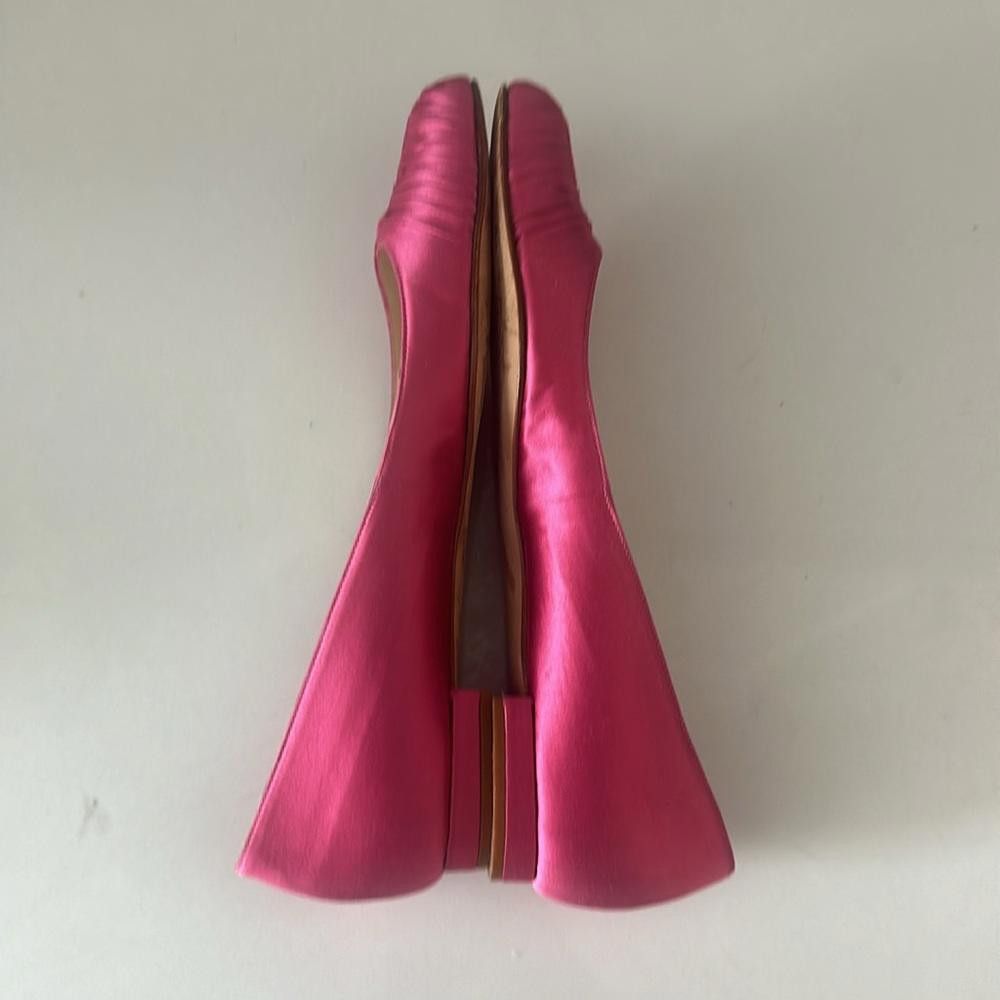 Manolo Blahnik Manolo Blahnik Raspberry Dark Pink Satin Ballet Flats 35.5 Size US 4.5 / IT 34.5 - 4 Thumbnail