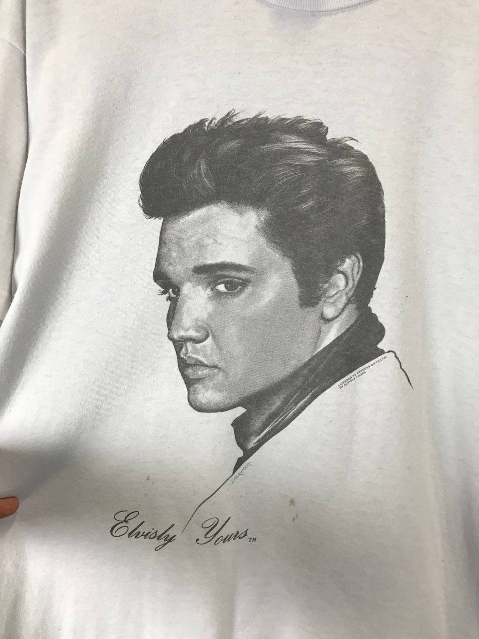 Band Tees Elvis Presley vintage rock band tee single stitch Size US M / EU 48-50 / 2 - 3 Thumbnail