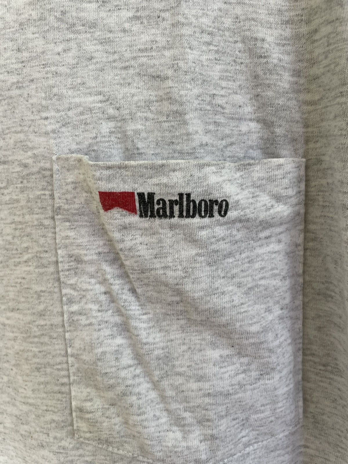 Vintage Vintage 90s Marlboro Country Store pocket tee Size US L / EU 52-54 / 3 - 4 Thumbnail