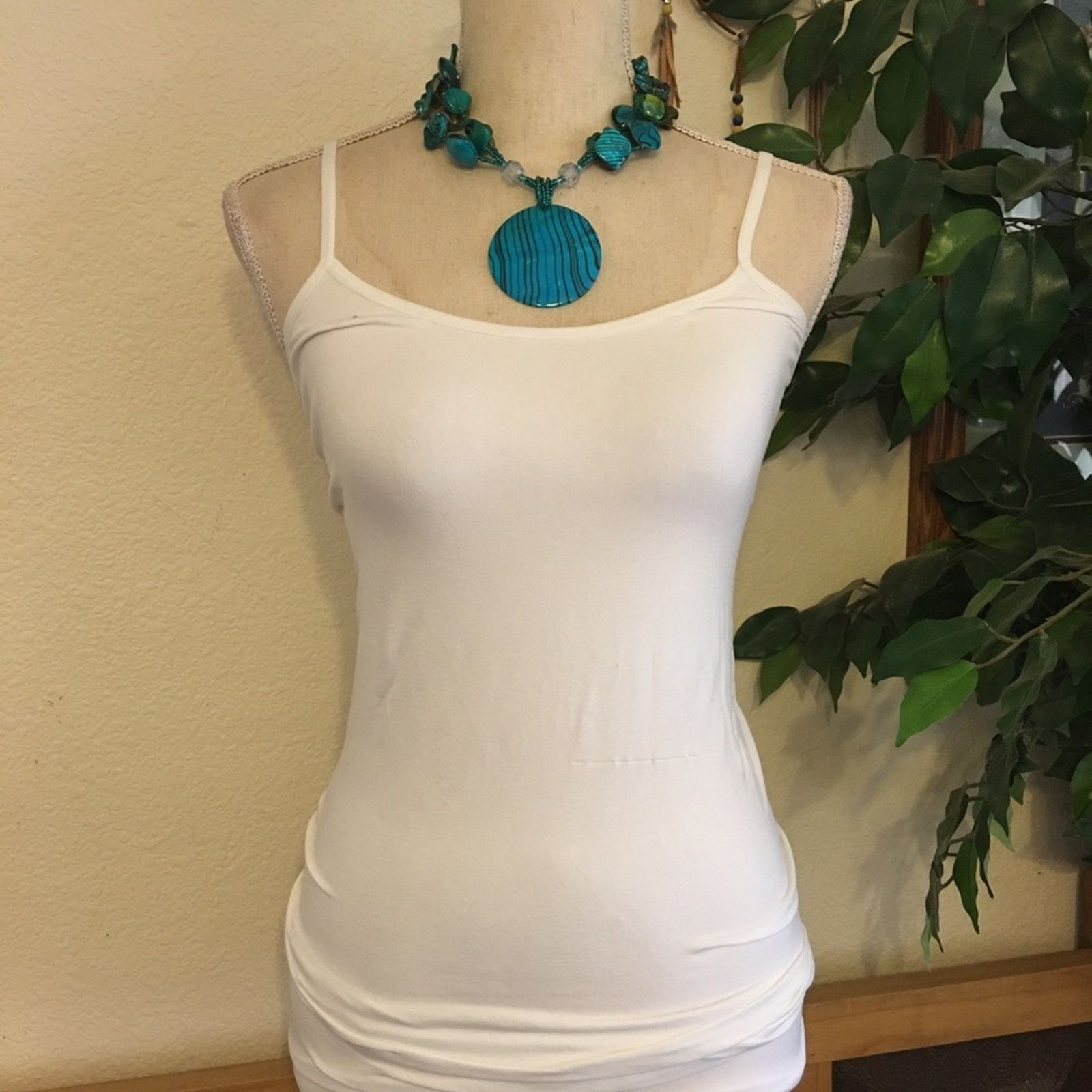 Jewelry Erica blue & green tone painted shell jewelry set Size ONE SIZE - 4 Thumbnail
