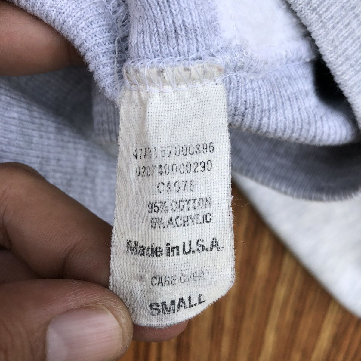 Vintage Vintage The University Of California Sweatshirt Crewneck Size US S / EU 44-46 / 1 - 12 Thumbnail