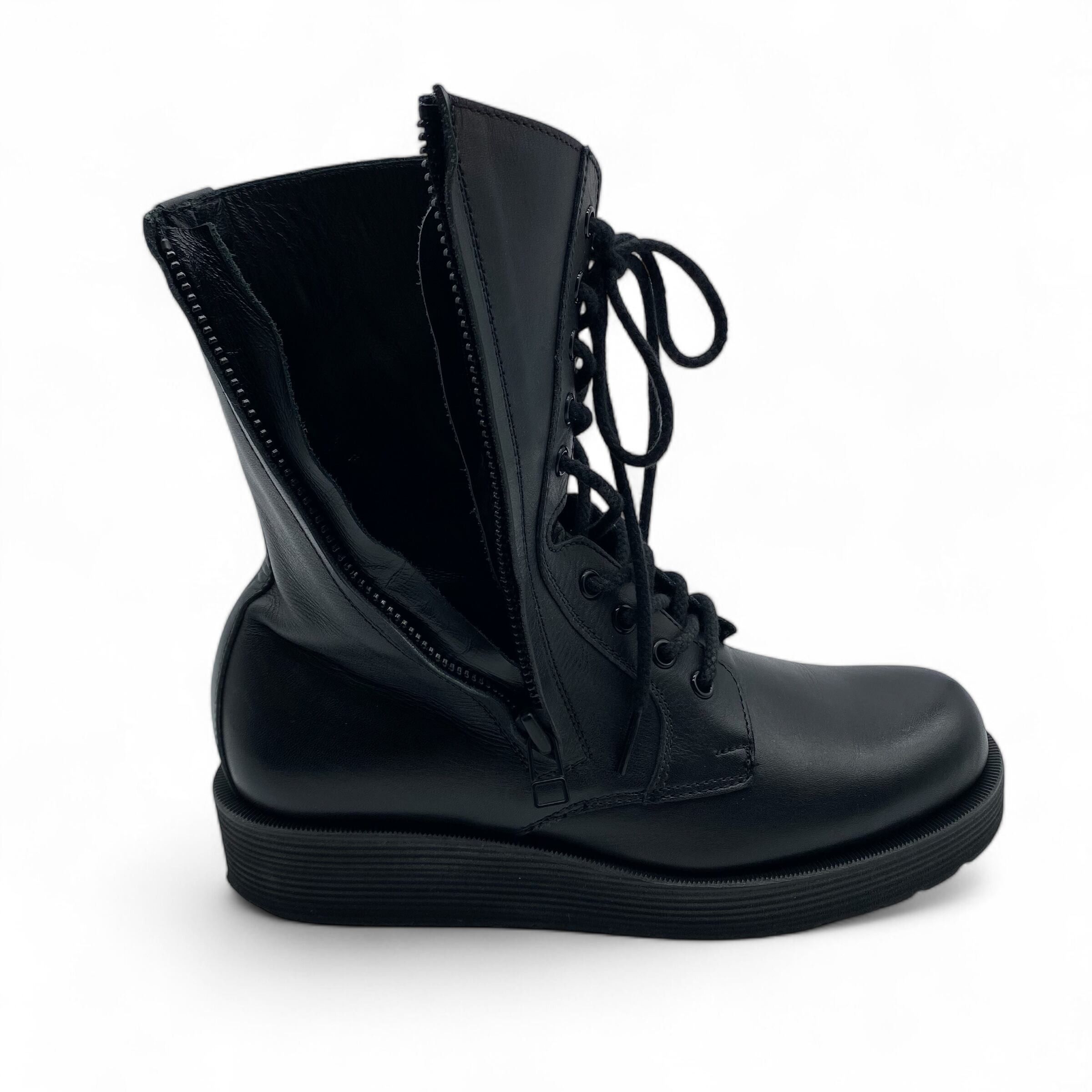 Yohji Yamamoto Yohji Yamamoto Leather Biker Boots US6.0 Size US 6 / IT 36 - 5 Thumbnail