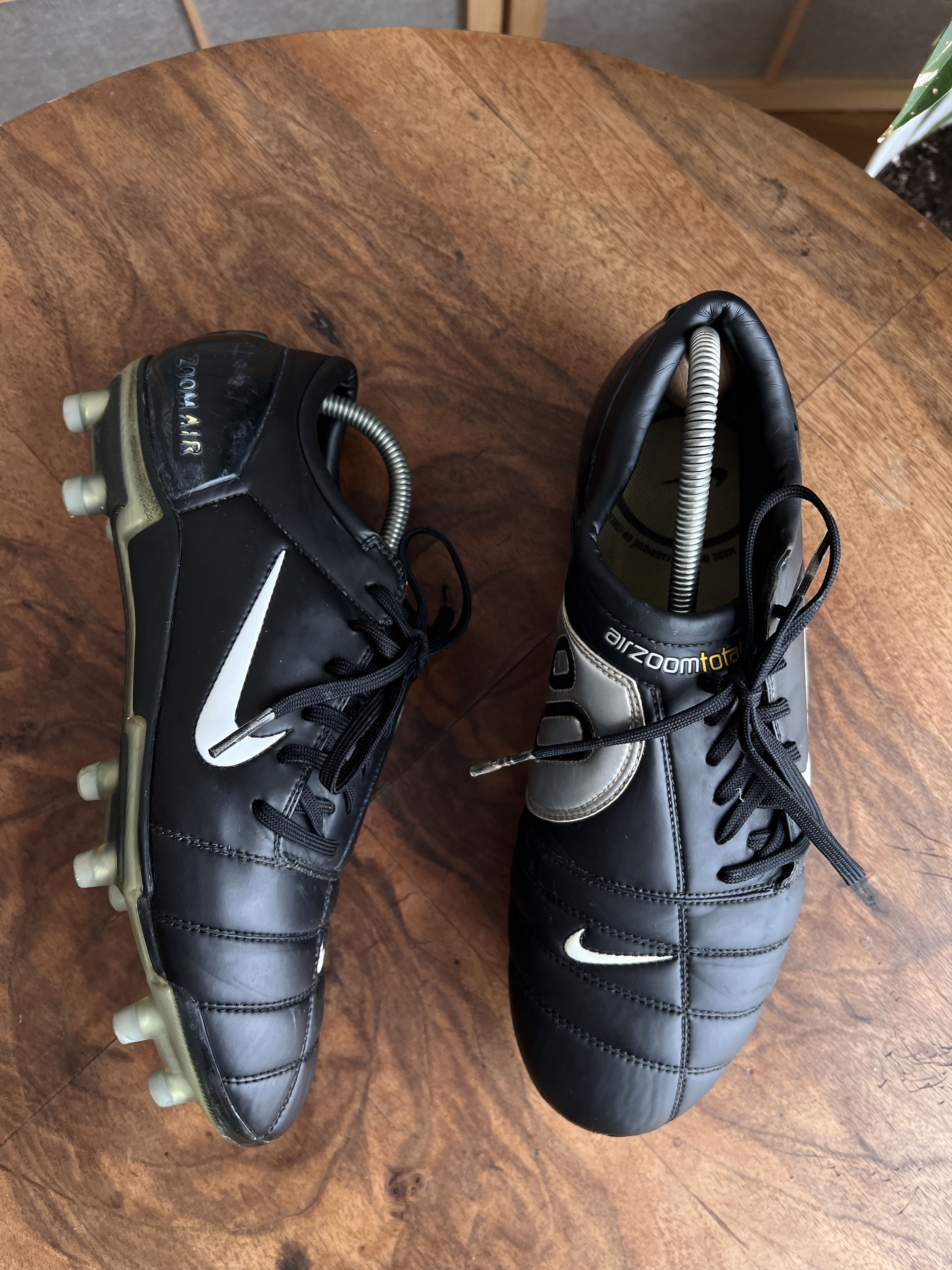 Nike AIR Zoom Total 90 III FG football boots vintage 2000s