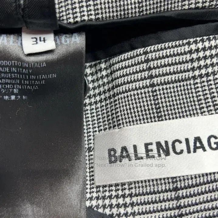 Balenciaga Balenciaga Black and White Plaid Long Sleeve Blazer. Size US S / EU 44-46 / 1 - 5 Thumbnail