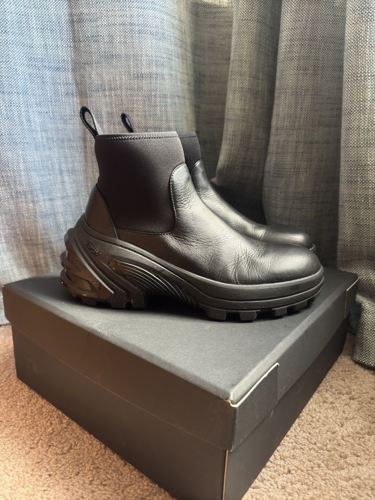 1017 ALYX 9SM 1017 alyx 9sm leather mid boot with skx sole Size US 9 / EU 42 - 2 Thumbnail