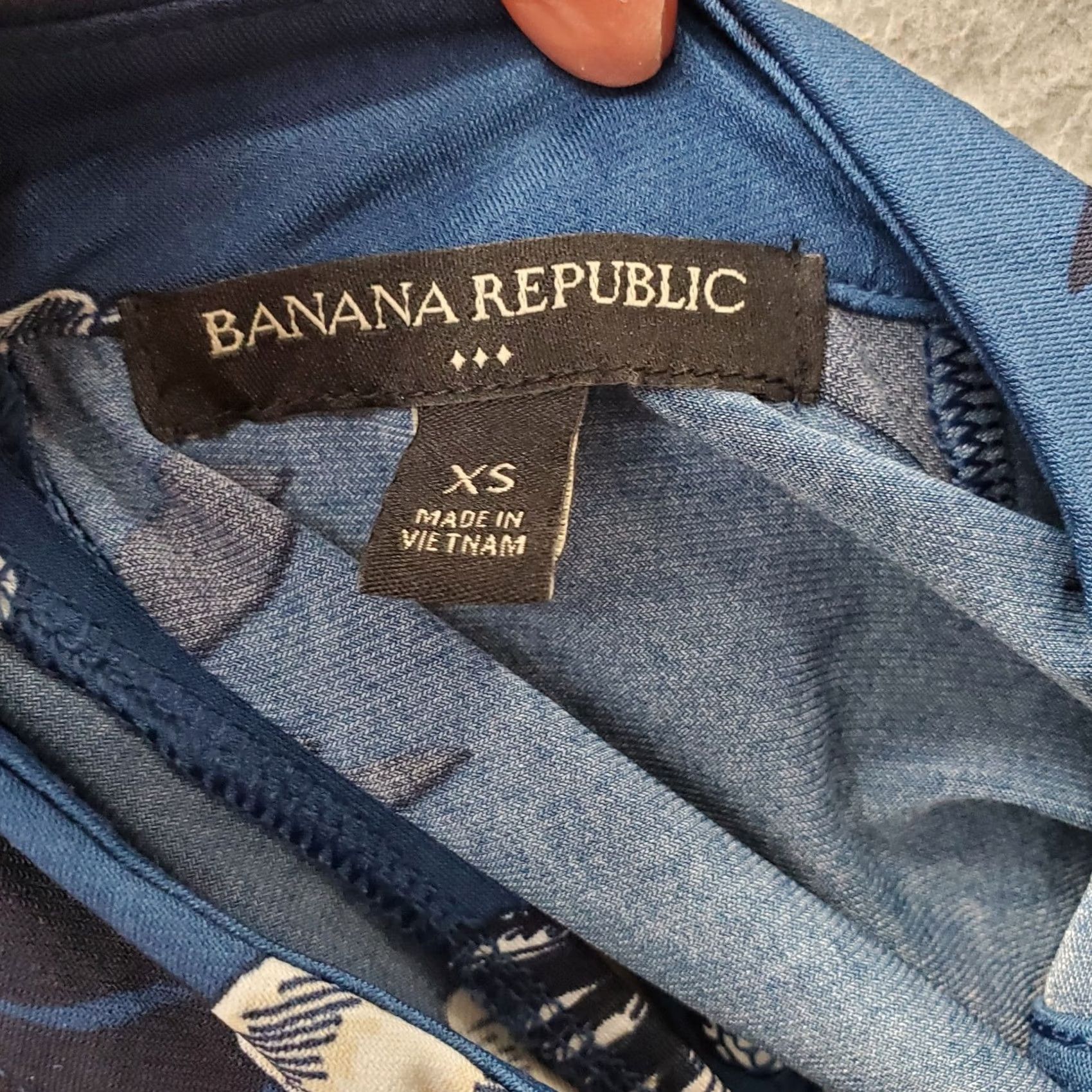 Banana Republic Banana Republic Blouse Top Womens XS Multi Floral Stretch Sleeveless Pullover Size XS / US 0-2 / IT 36-38 - 6 Thumbnail