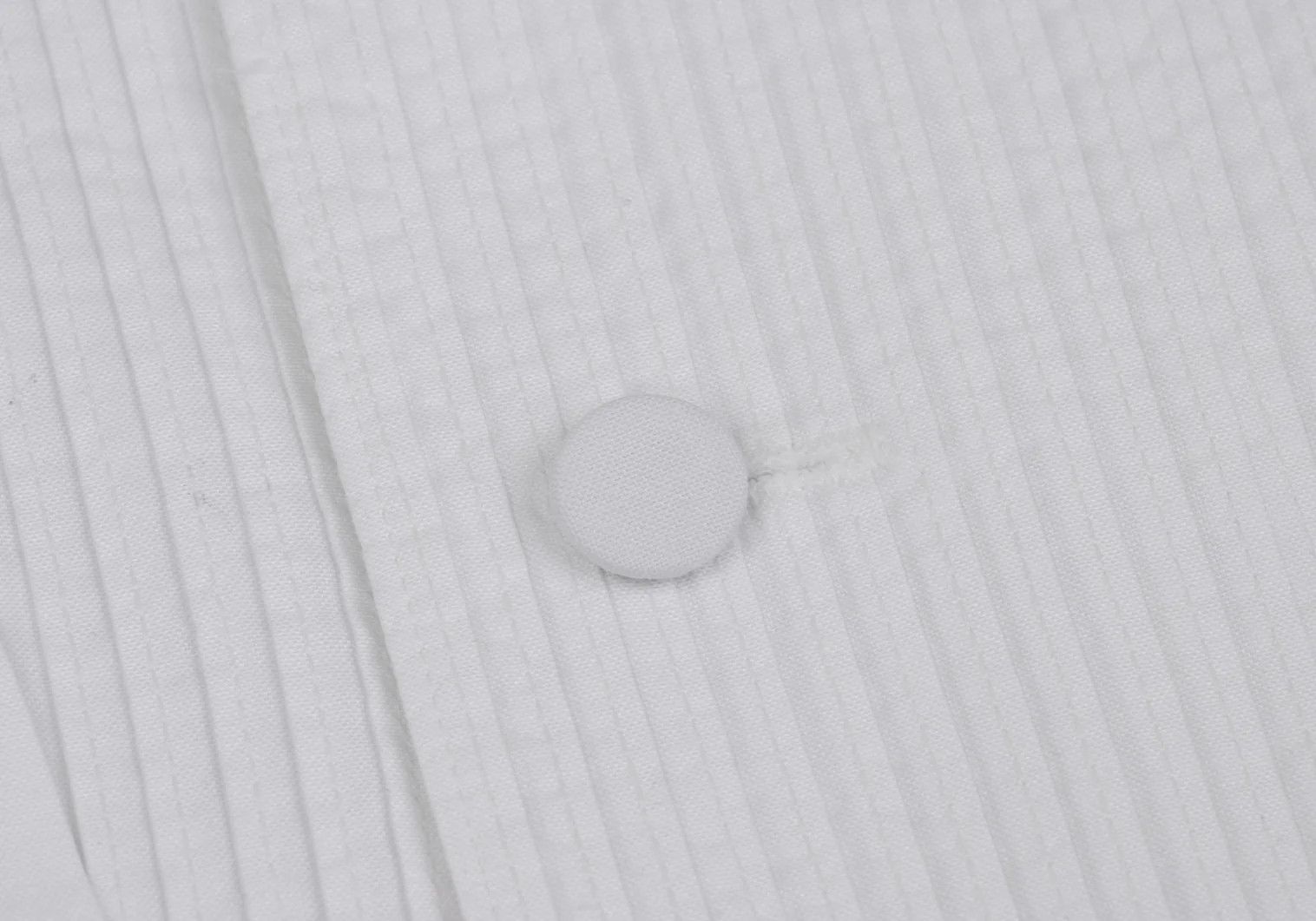 Issey Miyake Band Collar Pin Pleats Shirt in White, Size S Size US S / EU 44-46 / 1 - 9 Thumbnail