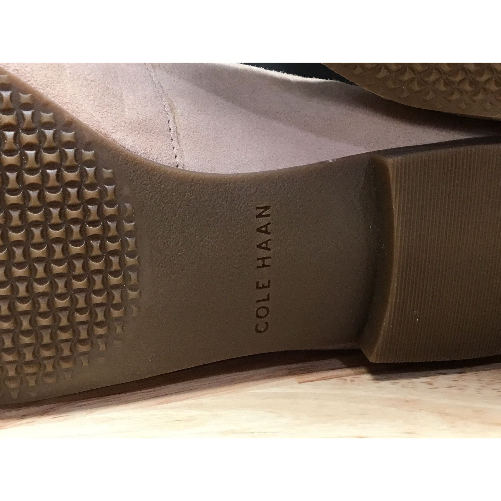 Cole Haan Cole Haan Keira Women's Tan Suede Slip-On Ballet Flat 9.5 Size US 9.5 / IT 39.5 - 5 Thumbnail