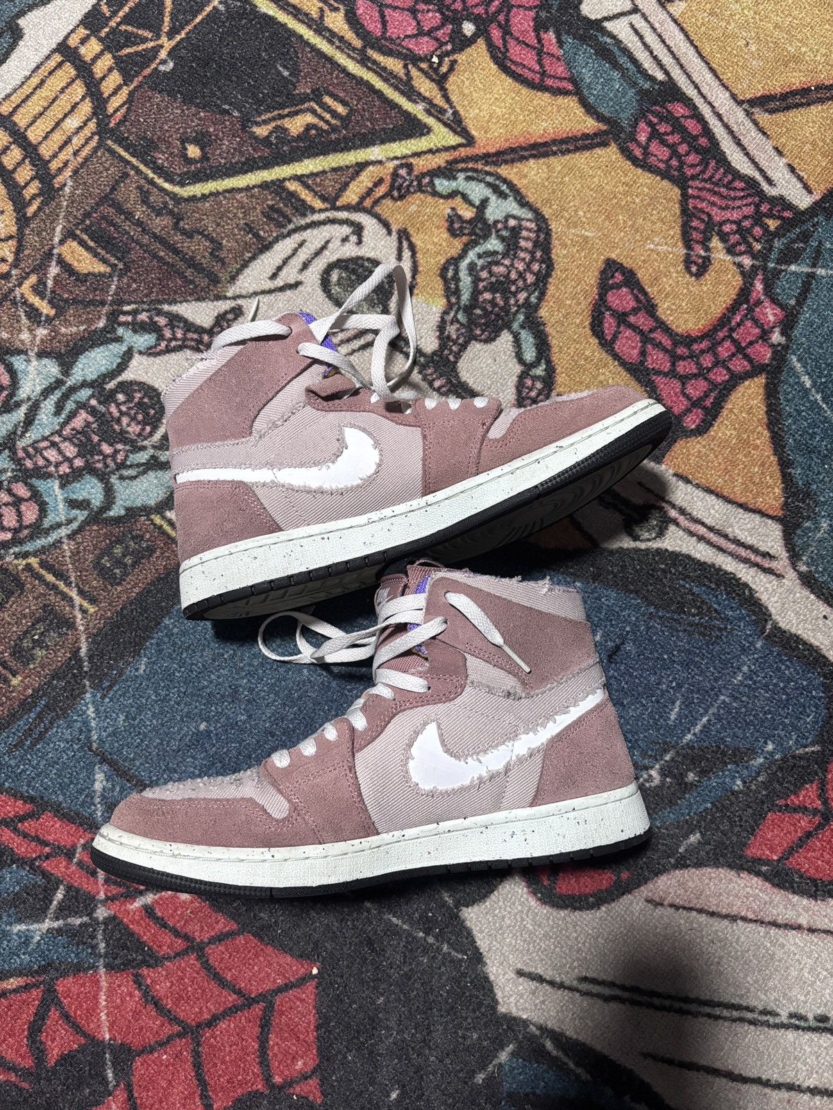 Nike Air Jordan 1 Size US 9 / EU 42 - 2 Thumbnail