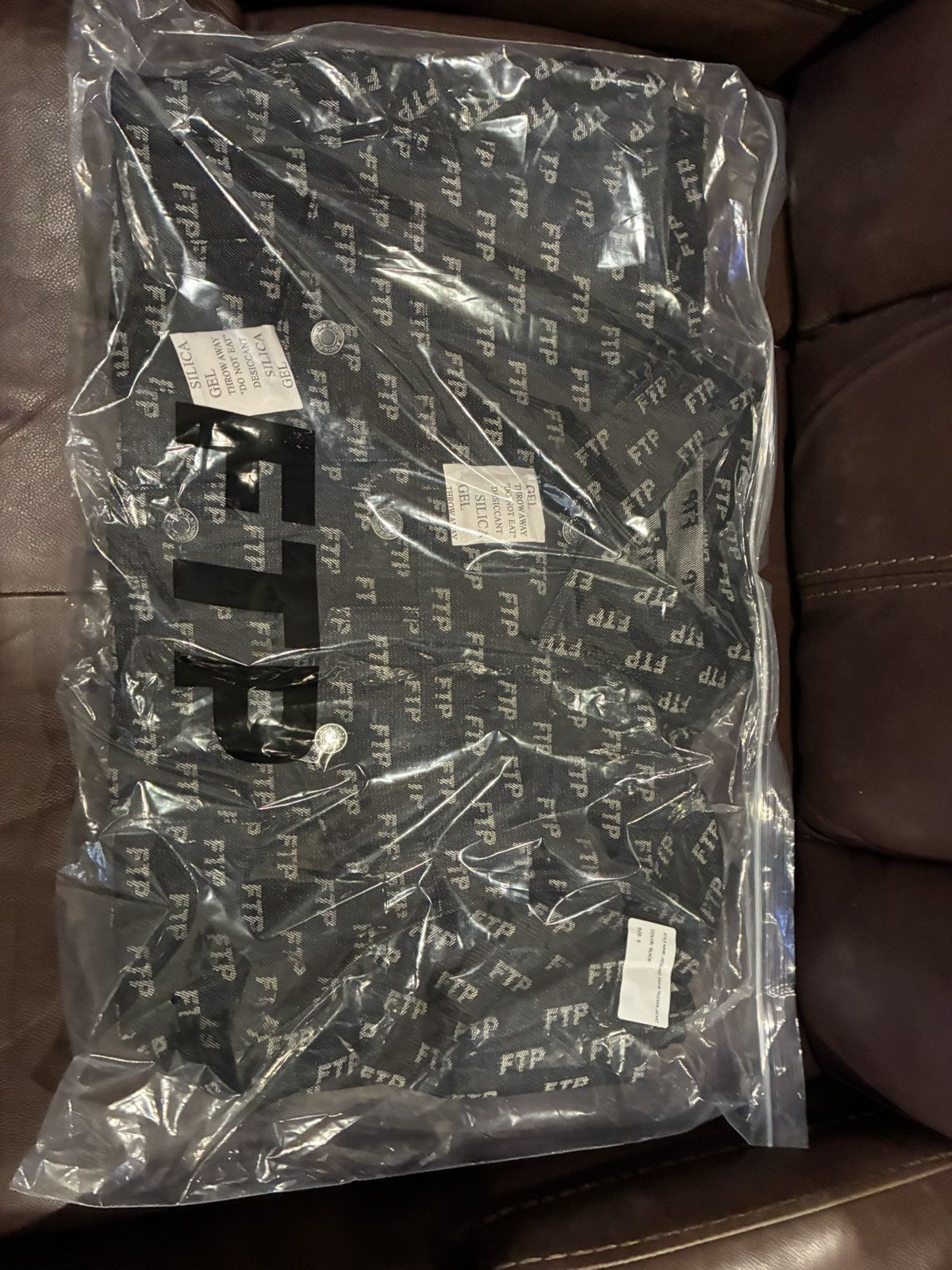 Fuck The Population FTP BLACK JACQUARD DENIM LOGO TRUCKER JACKET Size US S / EU 44-46 / 1 - 5 Thumbnail