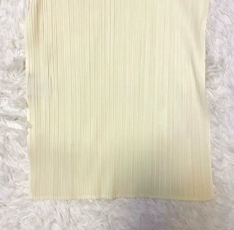 Issey Miyake Issey Miyake size3 A cream-colored high-neck side-slit sle Size L / US 10 / IT 46 - 4 Thumbnail
