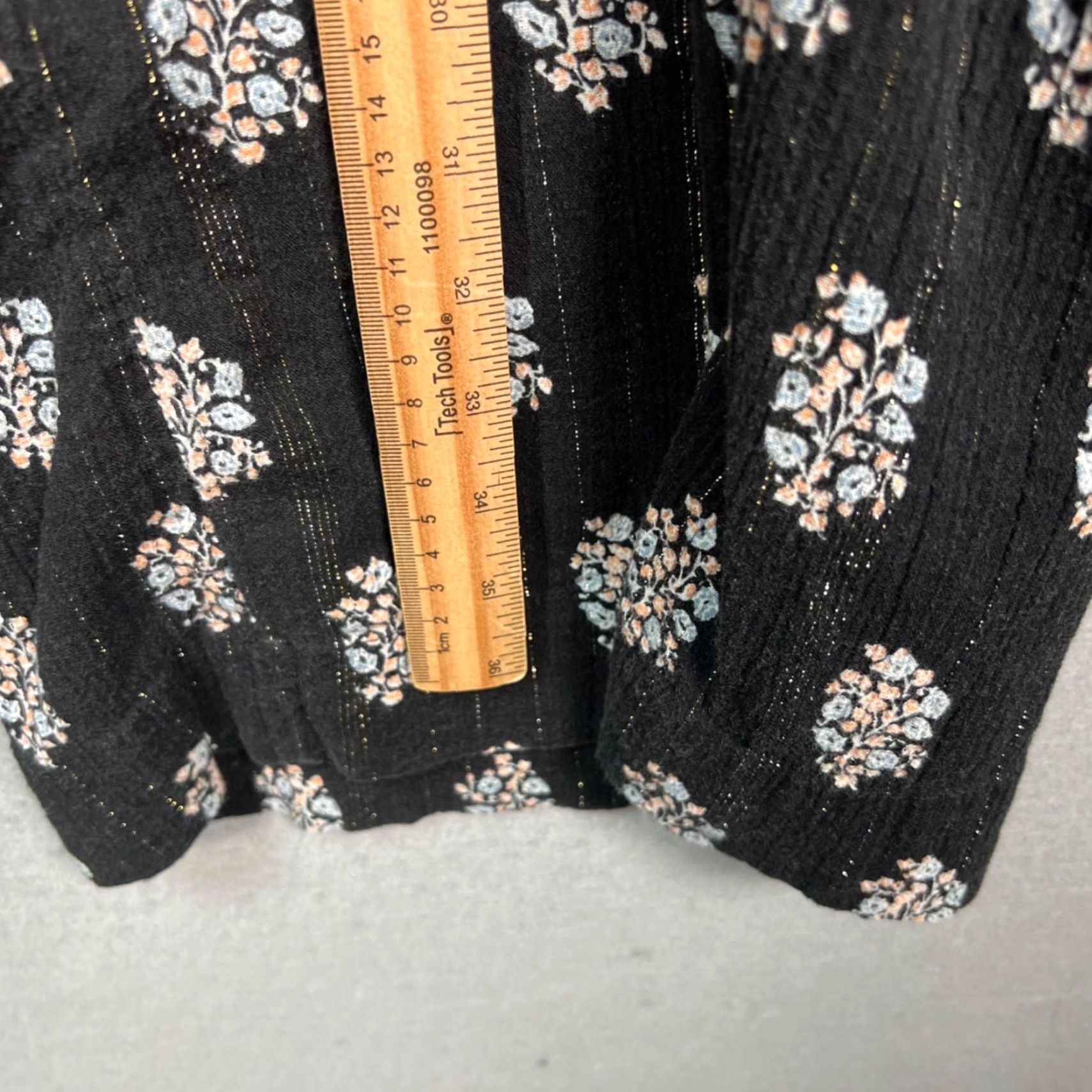 Rebecca Taylor Rebecca Taylor La Vie Womens Small Black Floral Smocked Waist Wide-Leg Pants 100% Cotton Size 28" / US 6 / IT 42 - 6 Thumbnail
