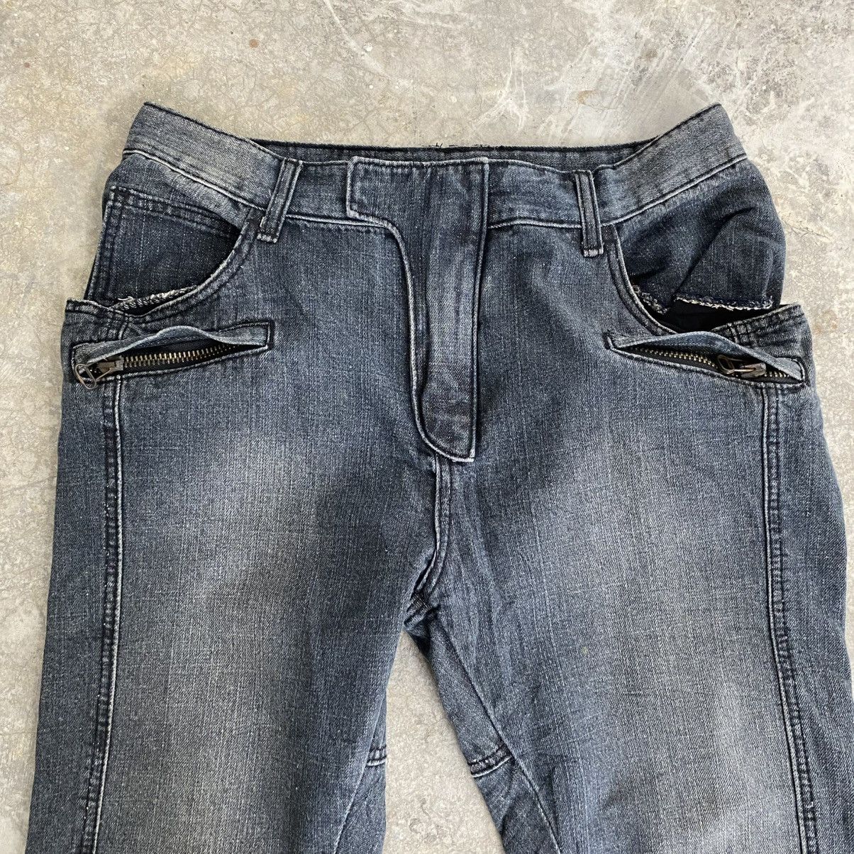 Balmain 2000’s Balmain Paris “Padded” Knee Biker Denim Jeans Size US 34 / EU 50 - 9 Thumbnail
