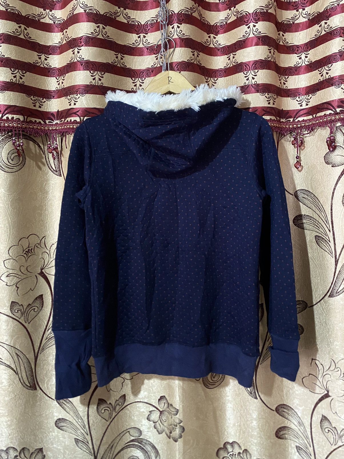 If Six Was Nine × Japanese Brand × Le Grande Bleu (L.G.B.) Japanes Kiss Mark Fur Hoodie Ifsix Lgb Style Size US M / EU 48-50 / 2 - 2 Thumbnail