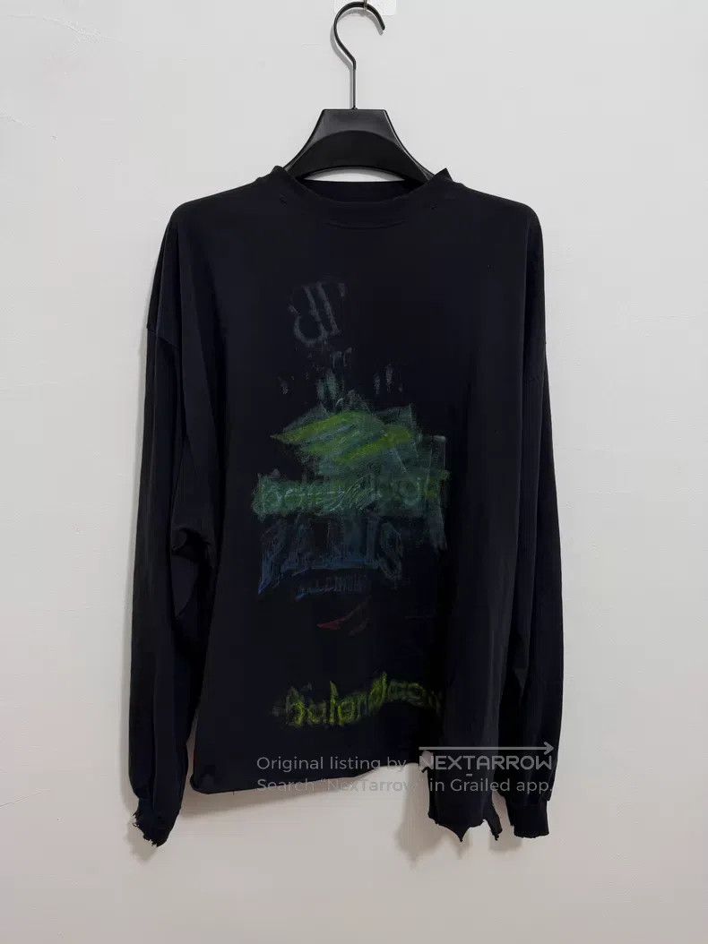 Balenciaga Balenciaga Frayed Edge Effect Round Neck Long Sleeve T-Shi Size US XL / EU 56 / 4 - 1 Thumbnail
