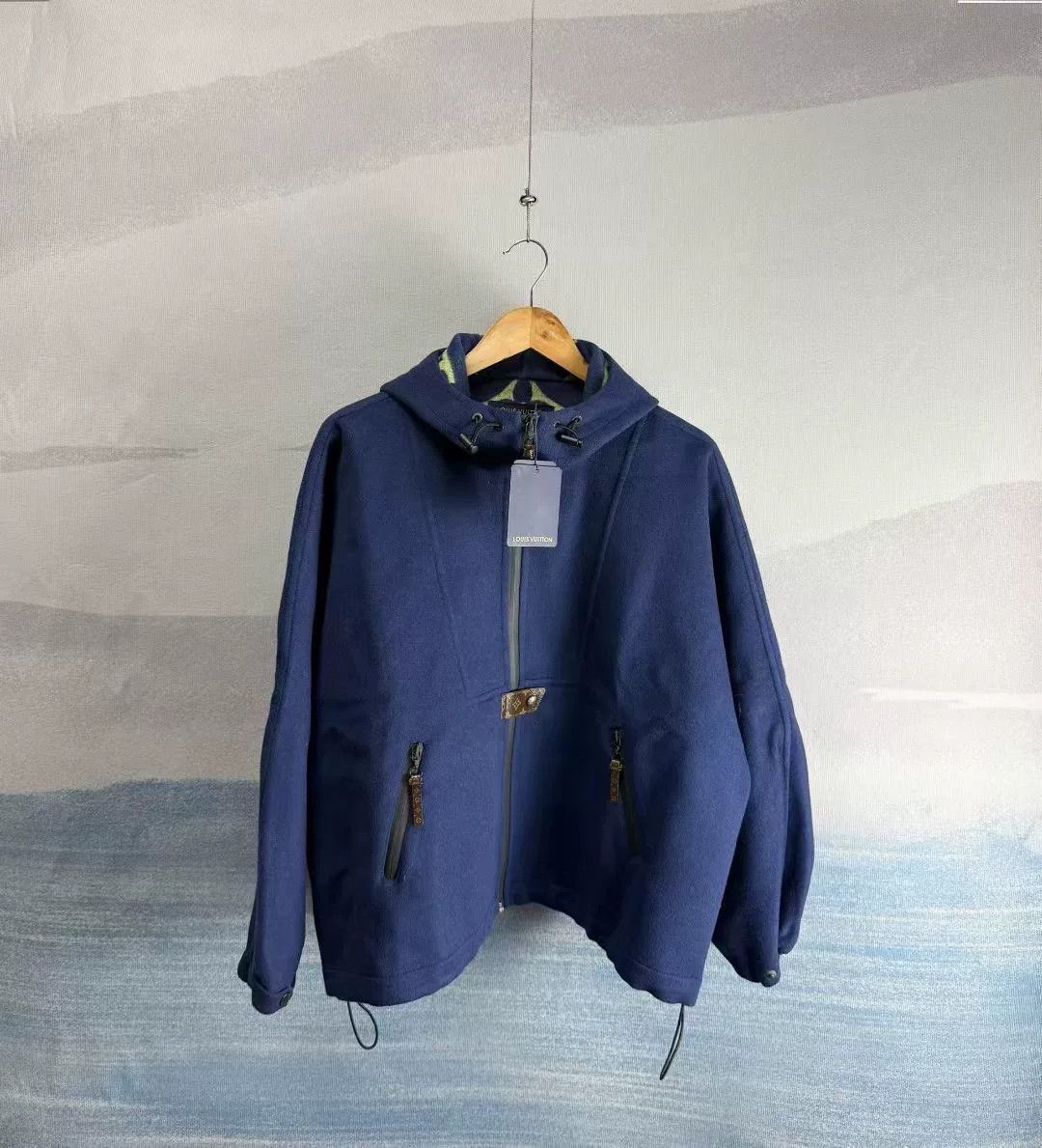 Louis Vuitton Louis Vuitton Blue Wool Cape Coat Size S / US 4 / IT 40 - 1 Thumbnail