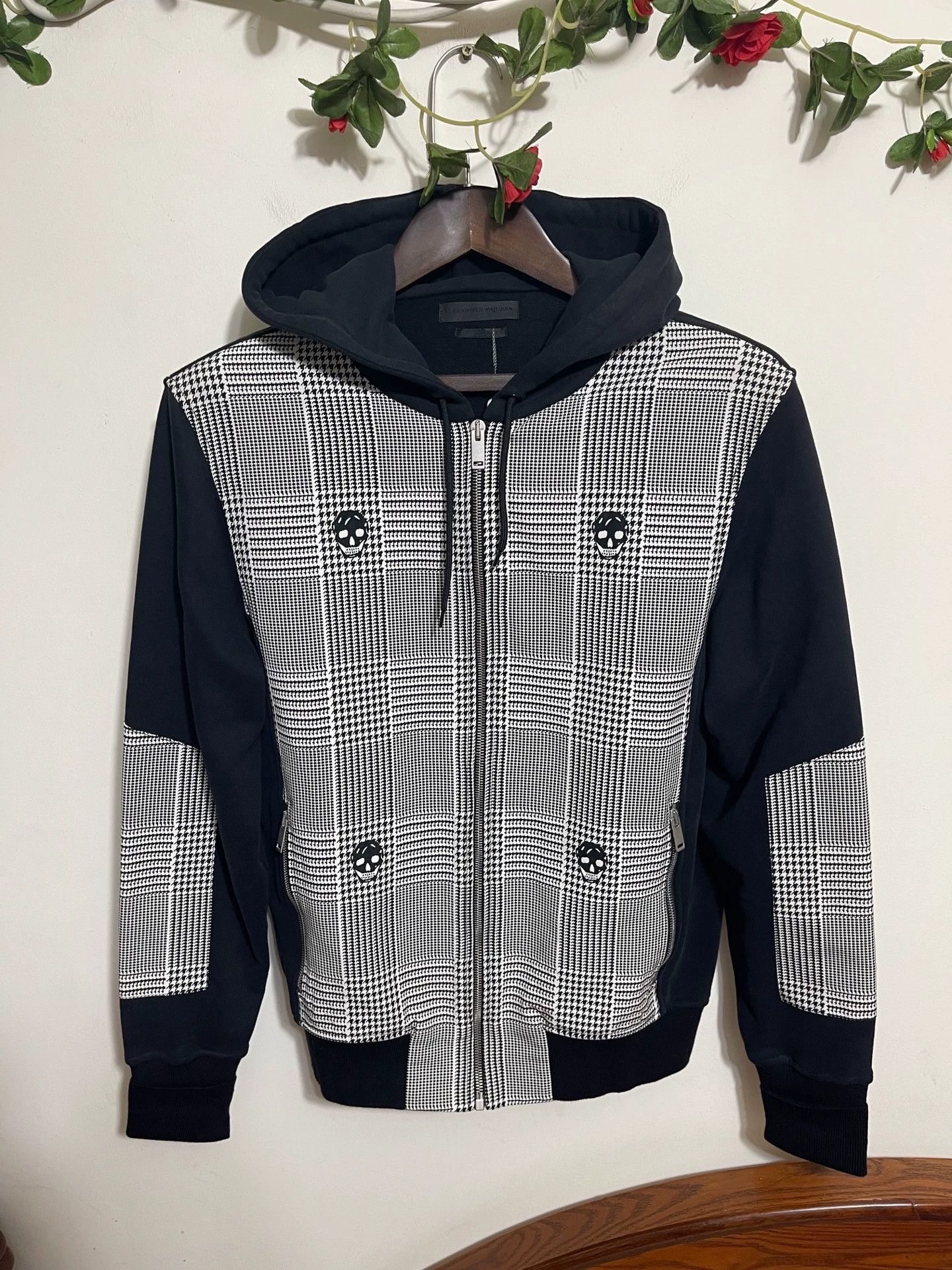 Alexander McQueen Alexander McQueen Hooded Jacket Slim Checkered Skull M Size US M / EU 48-50 / 2 - 1 Thumbnail