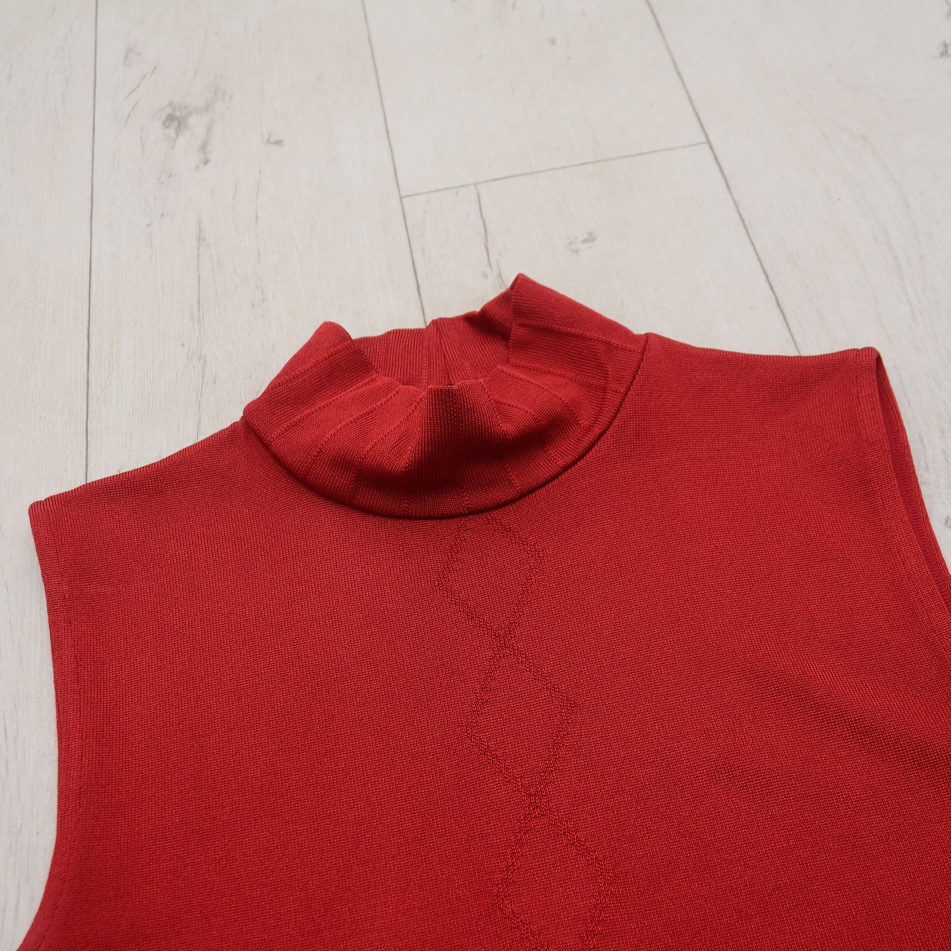 Wolford Wolford Viscose Deluxe Red Mock Neck Sleeveless Top Stretch Size S / US 4 / IT 40 - 5 Thumbnail