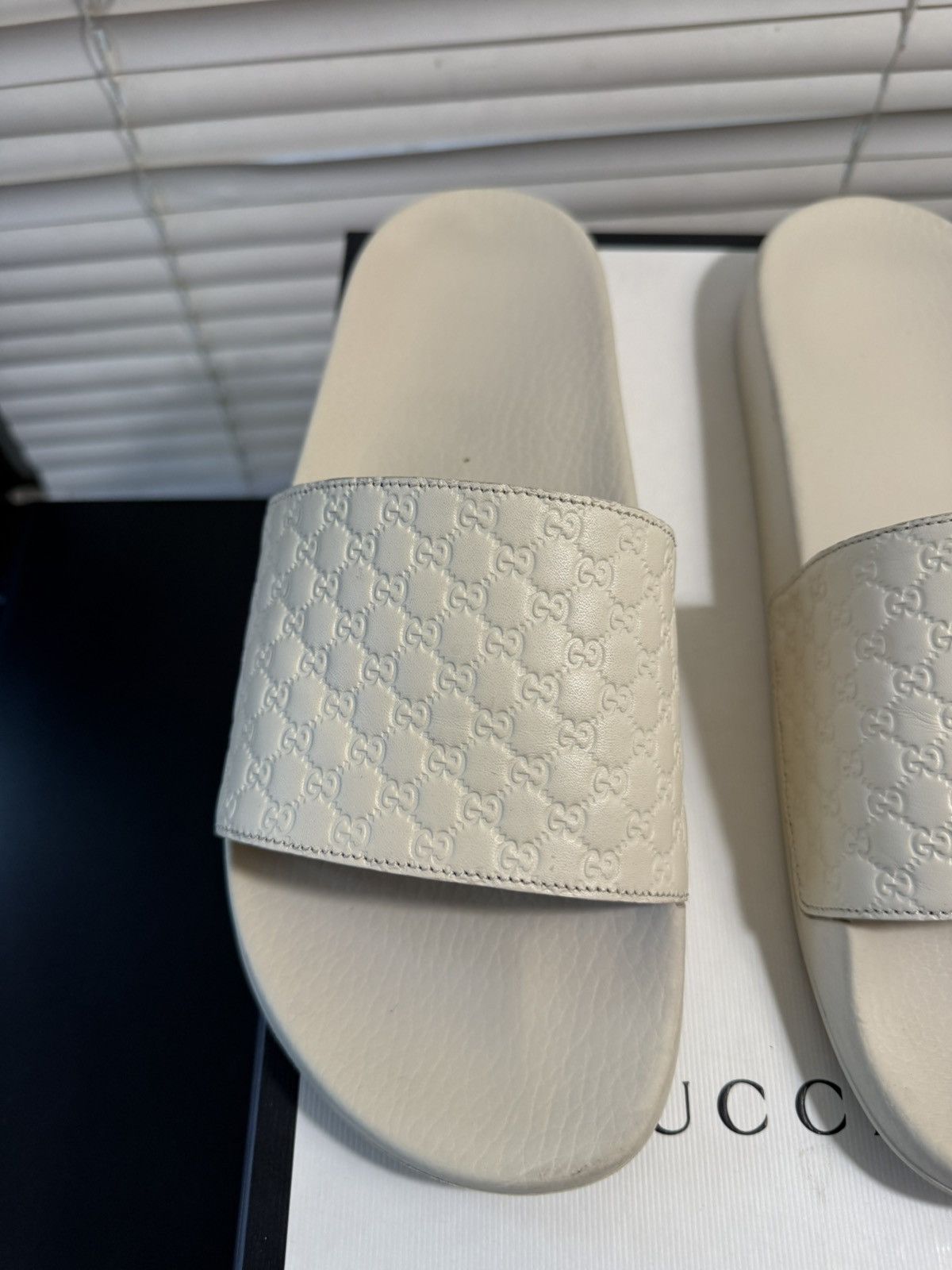 Gucci Gucci Microguccissima Slides Size 9 Clean Condo Size US 9 / EU 42 - 3 Thumbnail