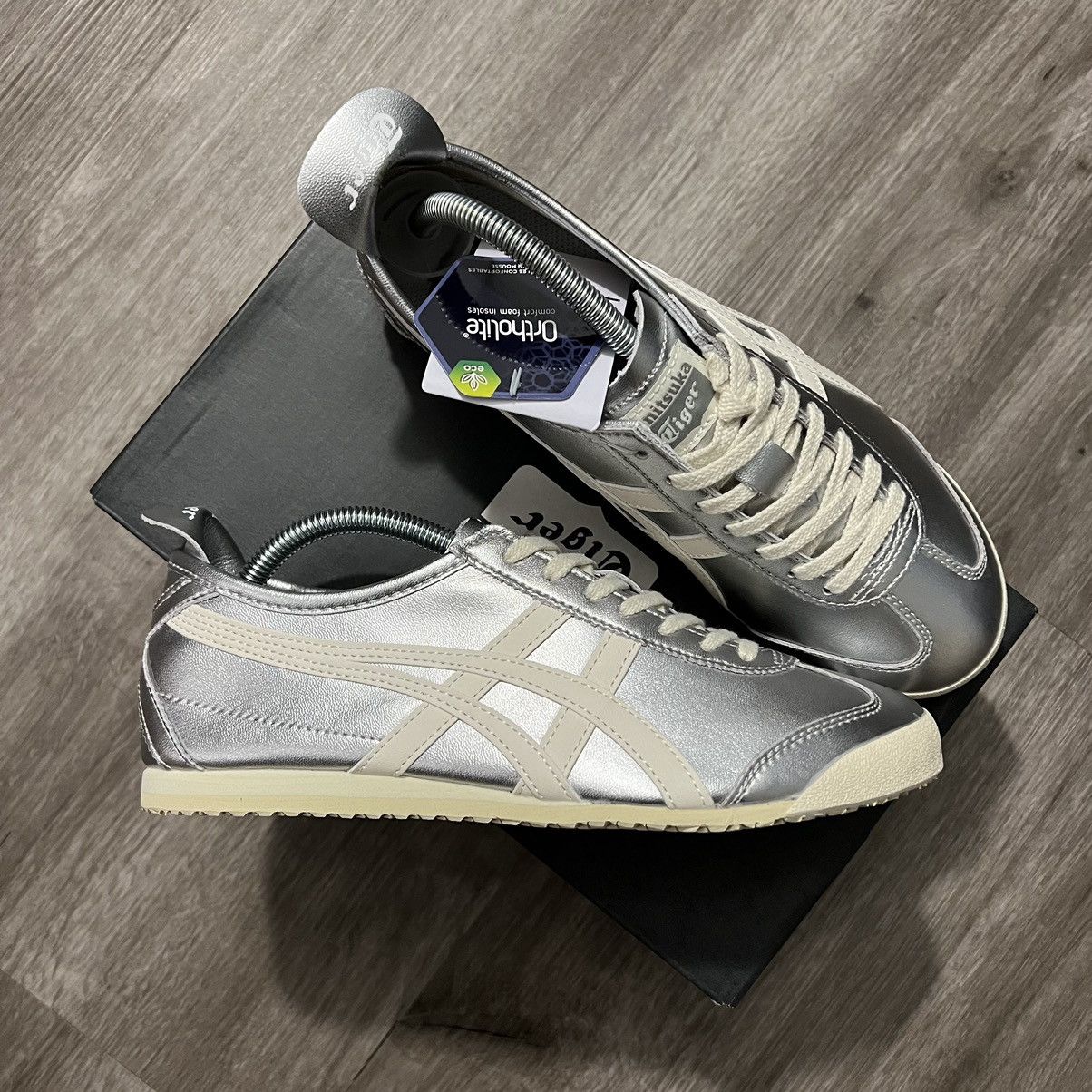 Onitsuka Tiger Onitsuka Tiger Mexico 66 Silver | Grailed