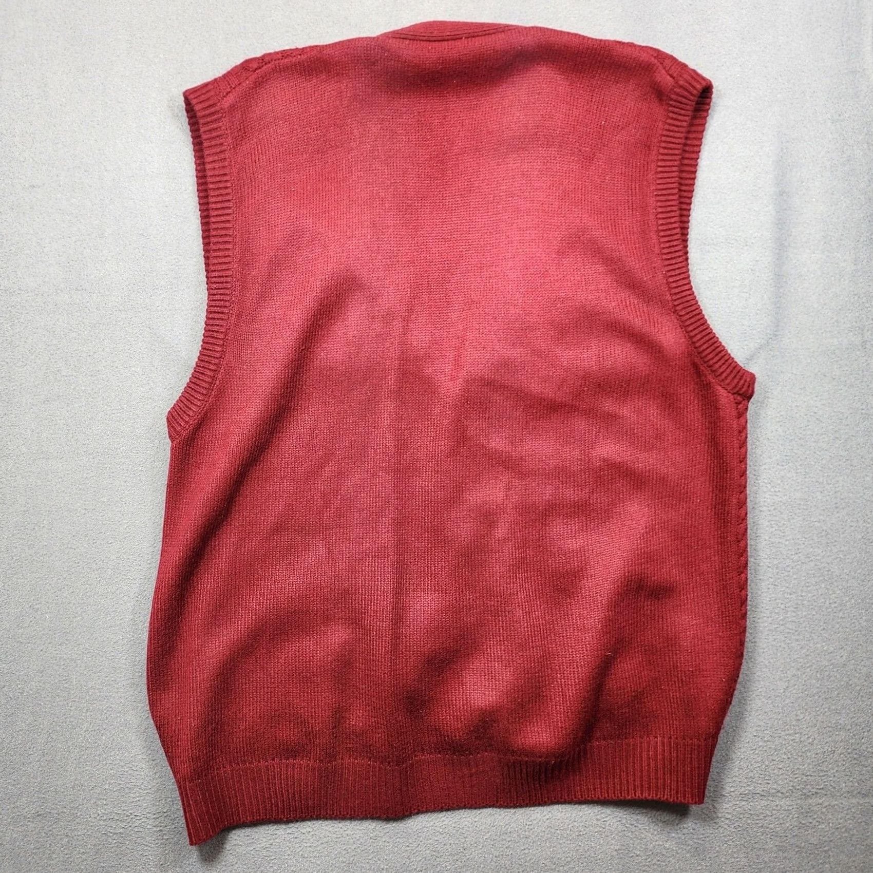 Vintage VINTAGE Mens Cable Knit Sweater Vest XL Burgundy Sleeveless Cardigan Pockets Preppy Cable-Knit V-Neck Mens 90s Preppy Style Size US XL / EU 56 / 4 - 2 Thumbnail