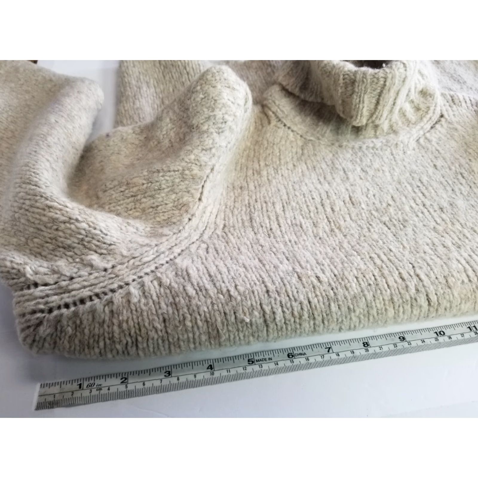 Vintage Talora Womens Sweater Pullover Turtleneck 1X Beige Merino Wool Raglan Long Sleeve Knit 100% Beig Size XL / US 12-14 / IT 48-50 - 3 Thumbnail