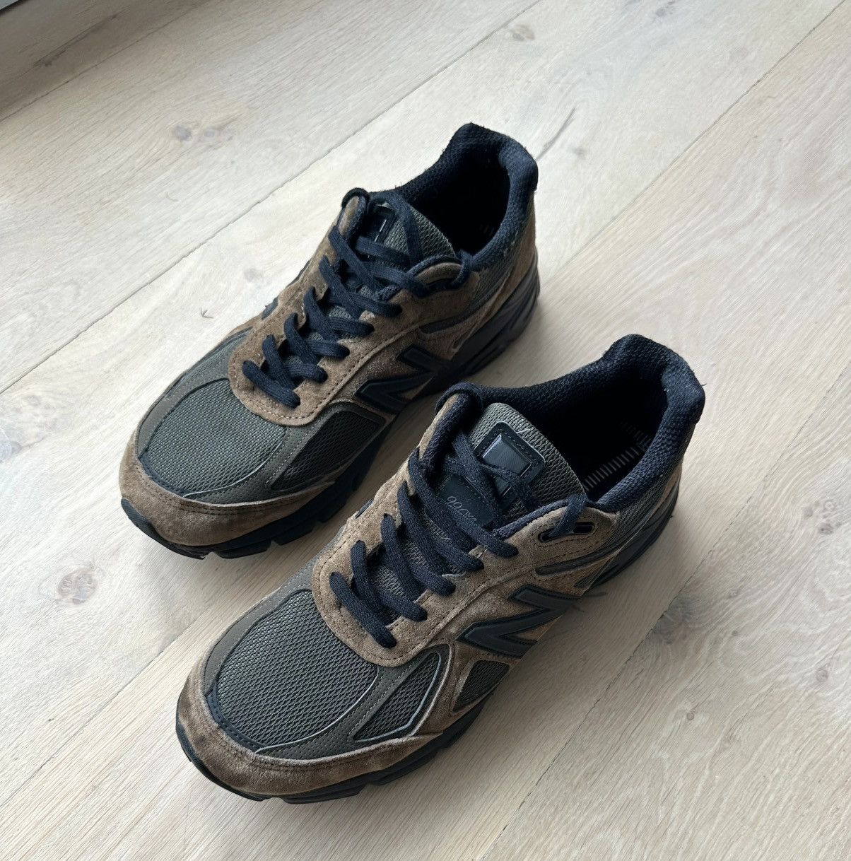 New Balance New Balance 990v4 Military Green UK10 Size US 10.5 / EU 43-44 - 4 Thumbnail