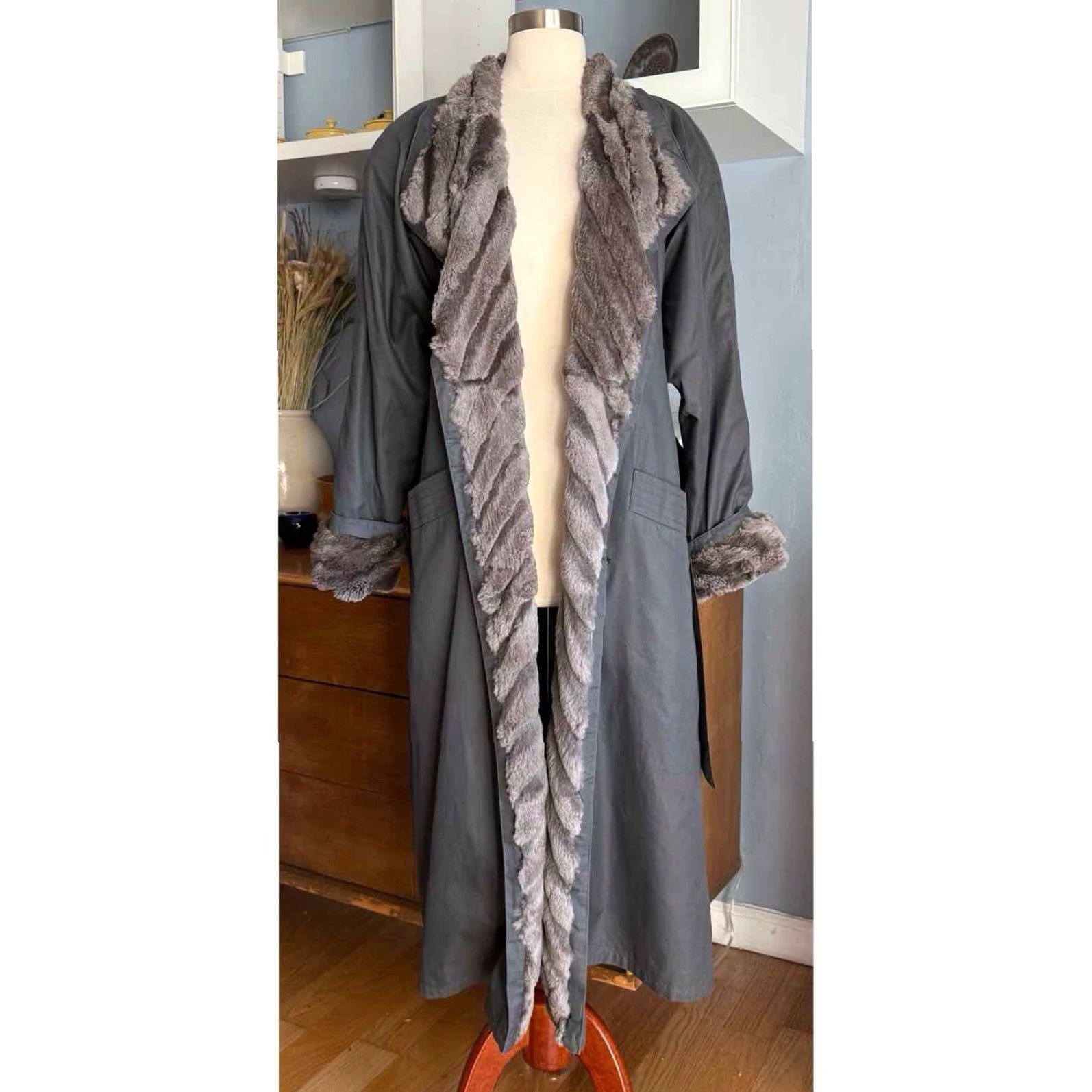 Louis Feraud VINTAGE Louis Feraud Gray Cotton Trench Coat Fur Trim Double Breasted Jacket Womens 10 80s Paris Outdoor Mink Trench Coat Size L / US 10 / IT 46 - 2 Thumbnail