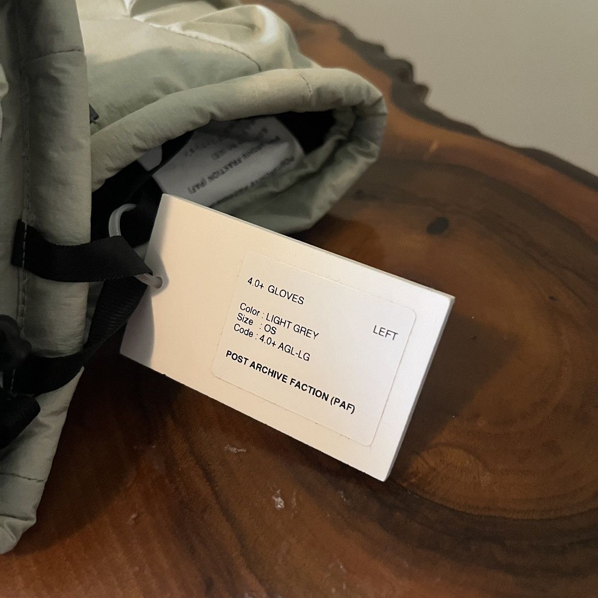 POST ARCHIVE FACTION (PAF) 4.0+ Down Gloves “Left” Size ONE SIZE - 10 Thumbnail